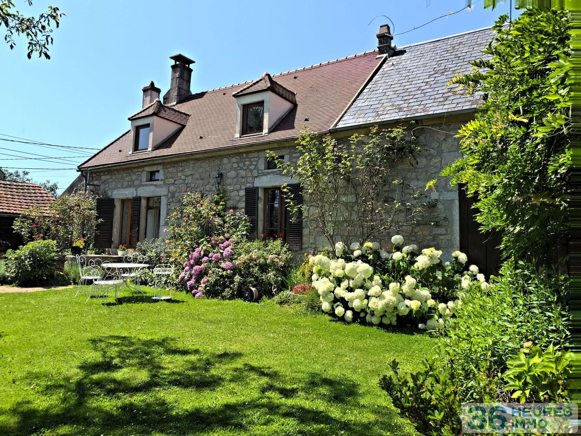 MAISON DE CHARME HAMEAU DE QUARRE LES TOMBES