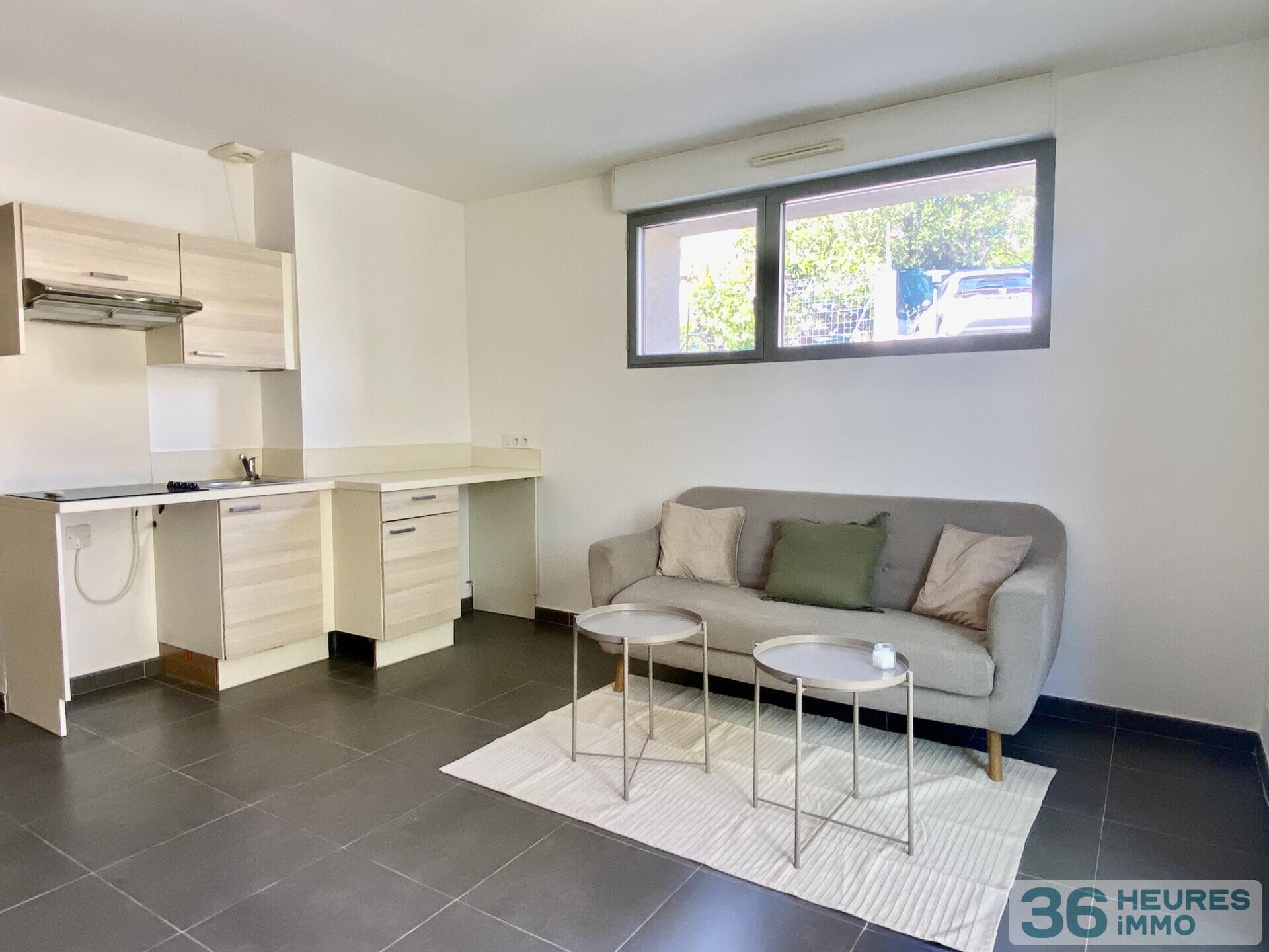 2p avec terrasse et parking privatif