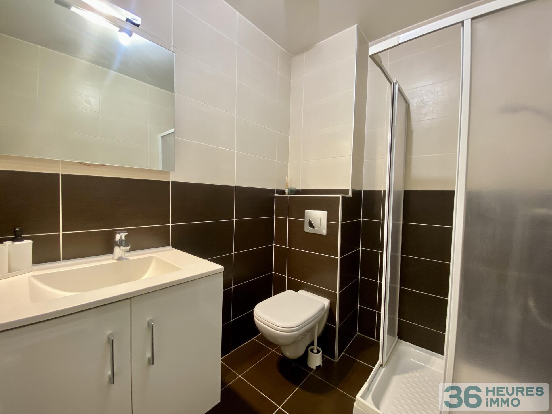 2p avec terrasse et parking privatif