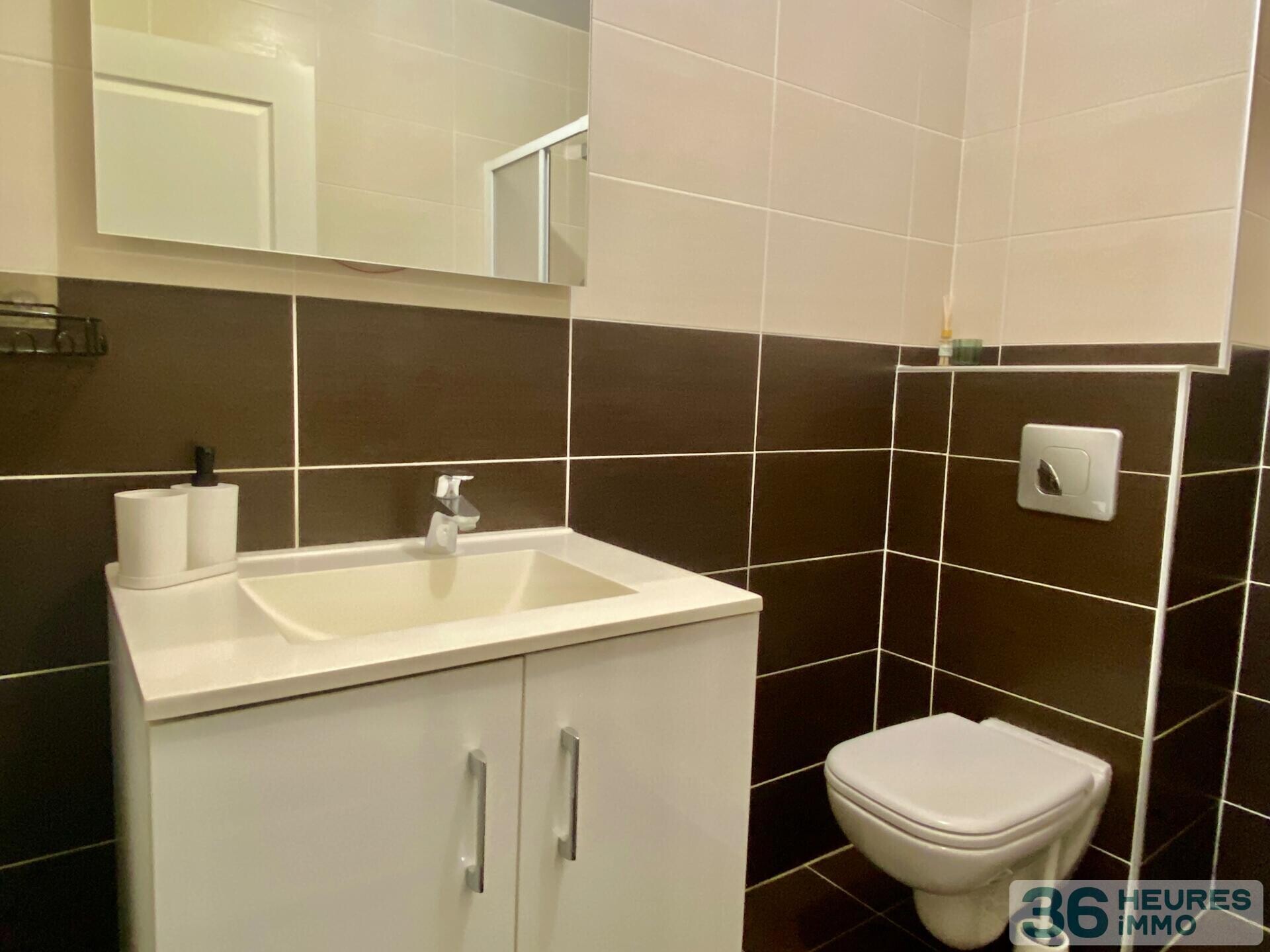 2p avec terrasse et parking privatif