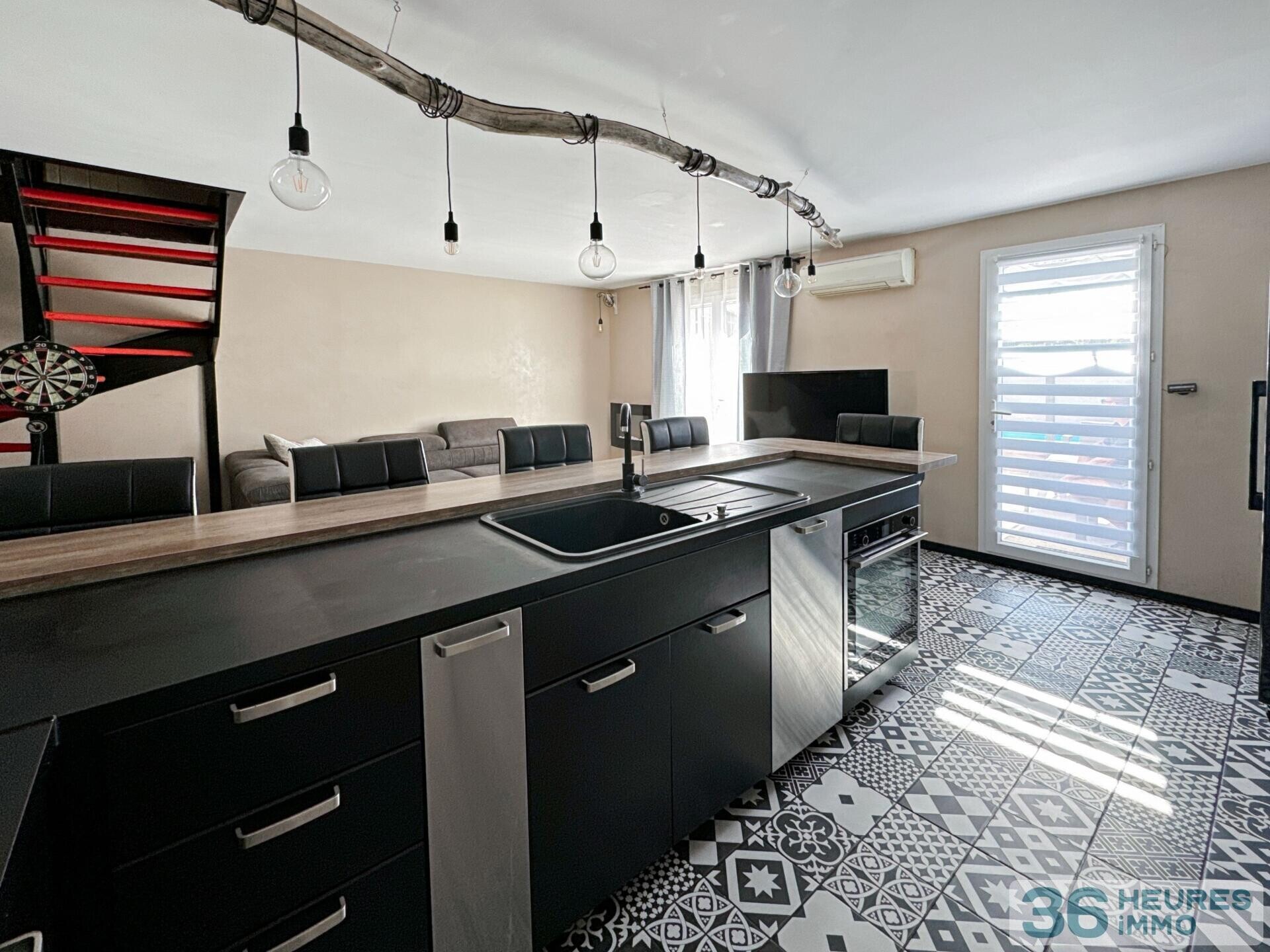 LES CAMOINS IDEALEMENT SITUE MAISON 5/6 PIECES COUP DE COEUR ASSURE