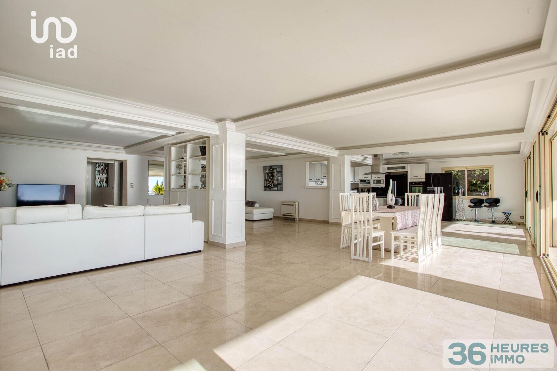 Superbe propriété vue mer imprenable.