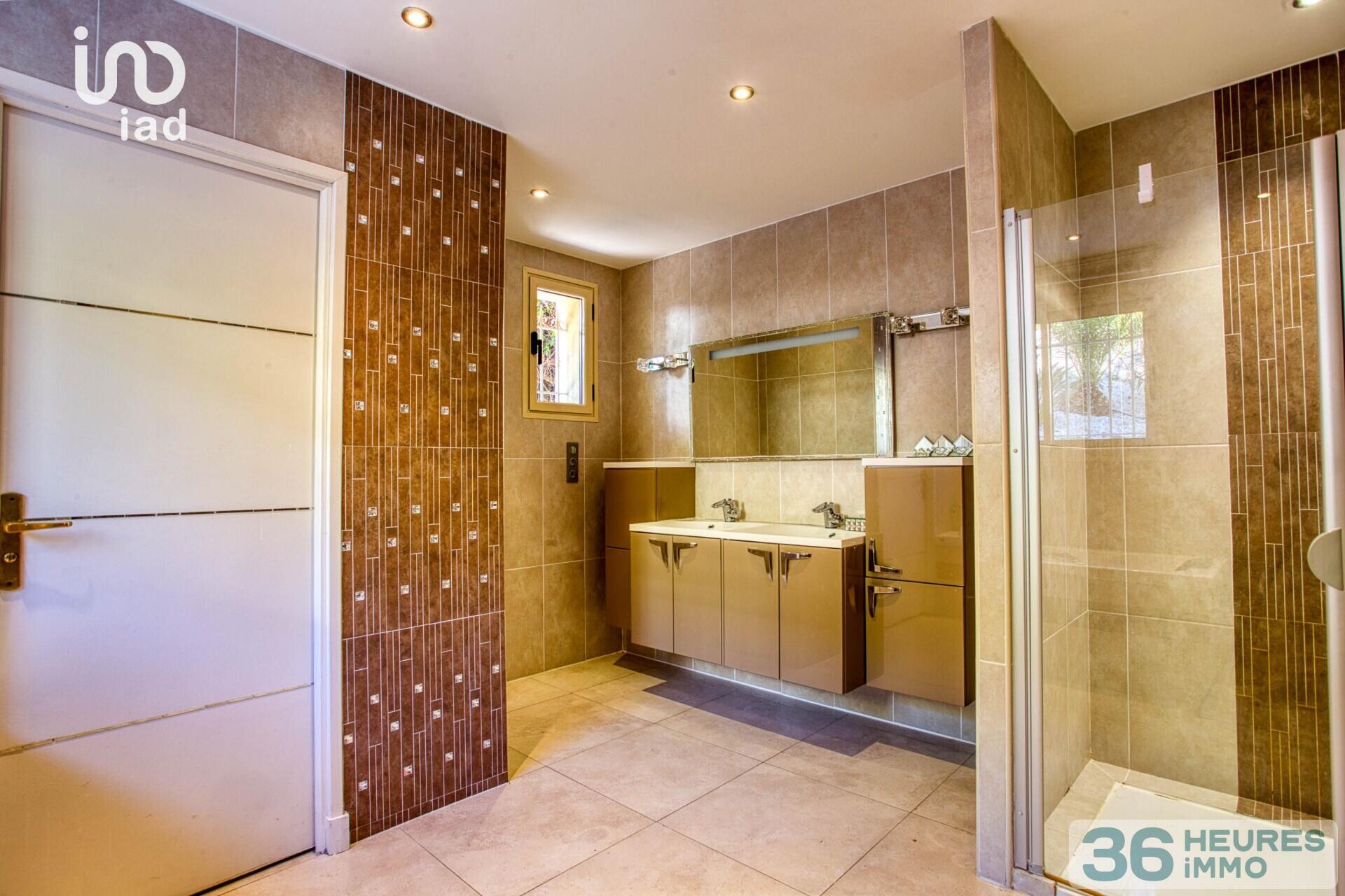 Superbe propriété vue mer imprenable.