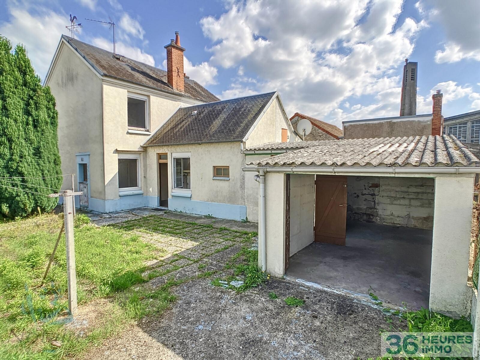 Maison à rénover - 61 m² avec garage et jardin