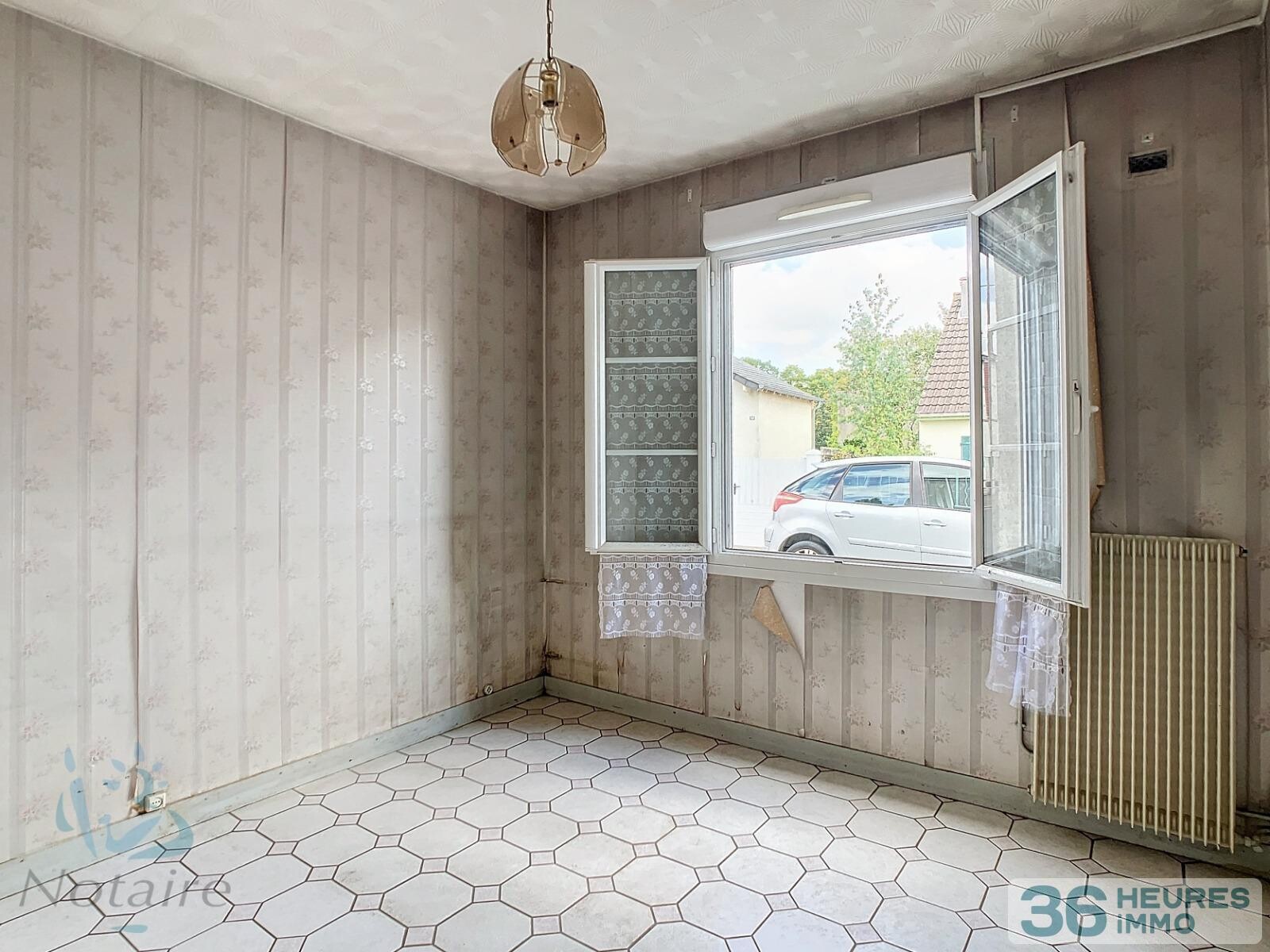 Maison à rénover - 61 m² avec garage et jardin