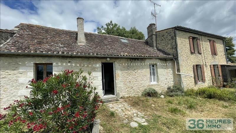 MAISON EN PIERRES AVEC GRANGES