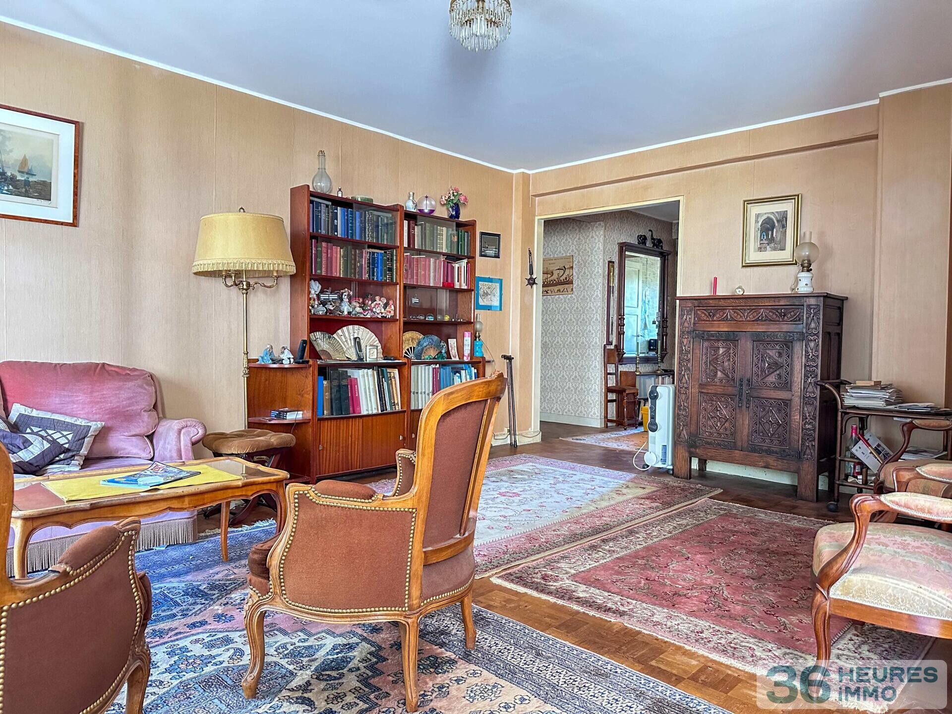 Appartement T4 de 98m2, à rénover. Secteur Camus, Nantes