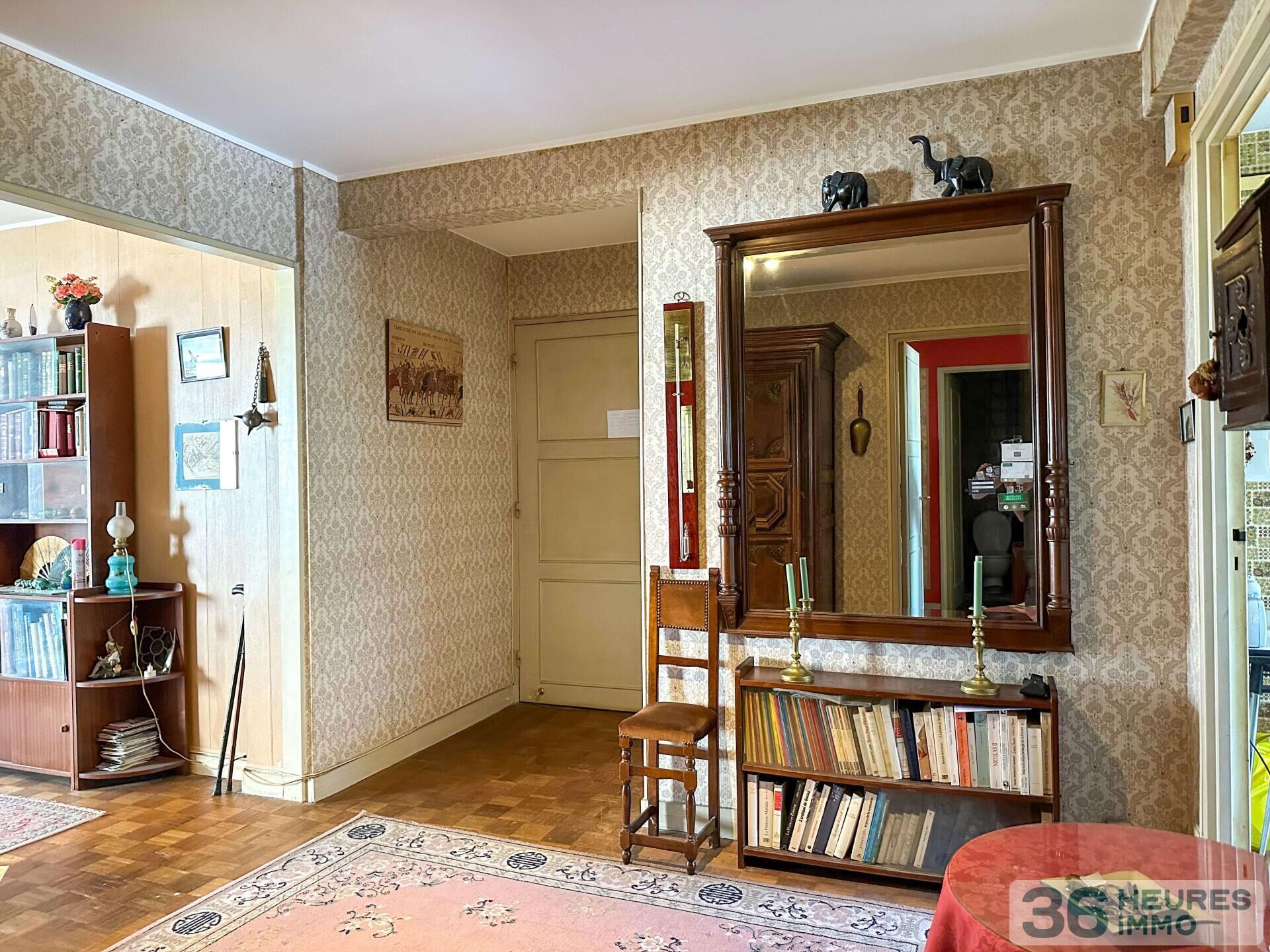 Appartement T4 de 98m2, à rénover. Secteur Camus, Nantes