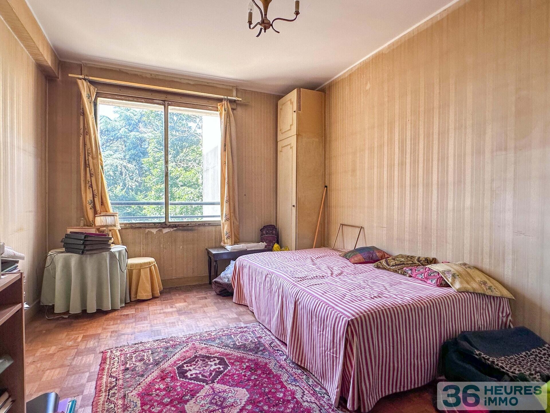 Appartement T4 de 98m2, à rénover. Secteur Camus, Nantes