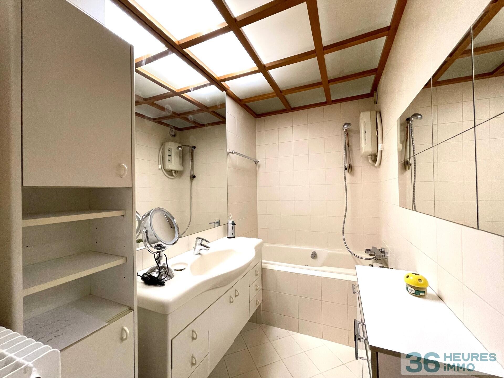 APPARTEMENT 3 CHAMBRES 82 M2