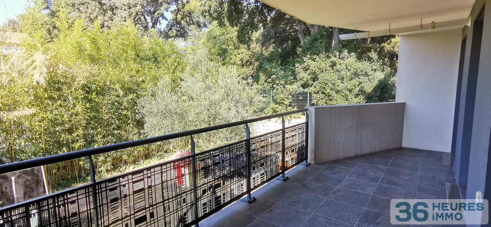 Appartement T3 avec terrasse et parking