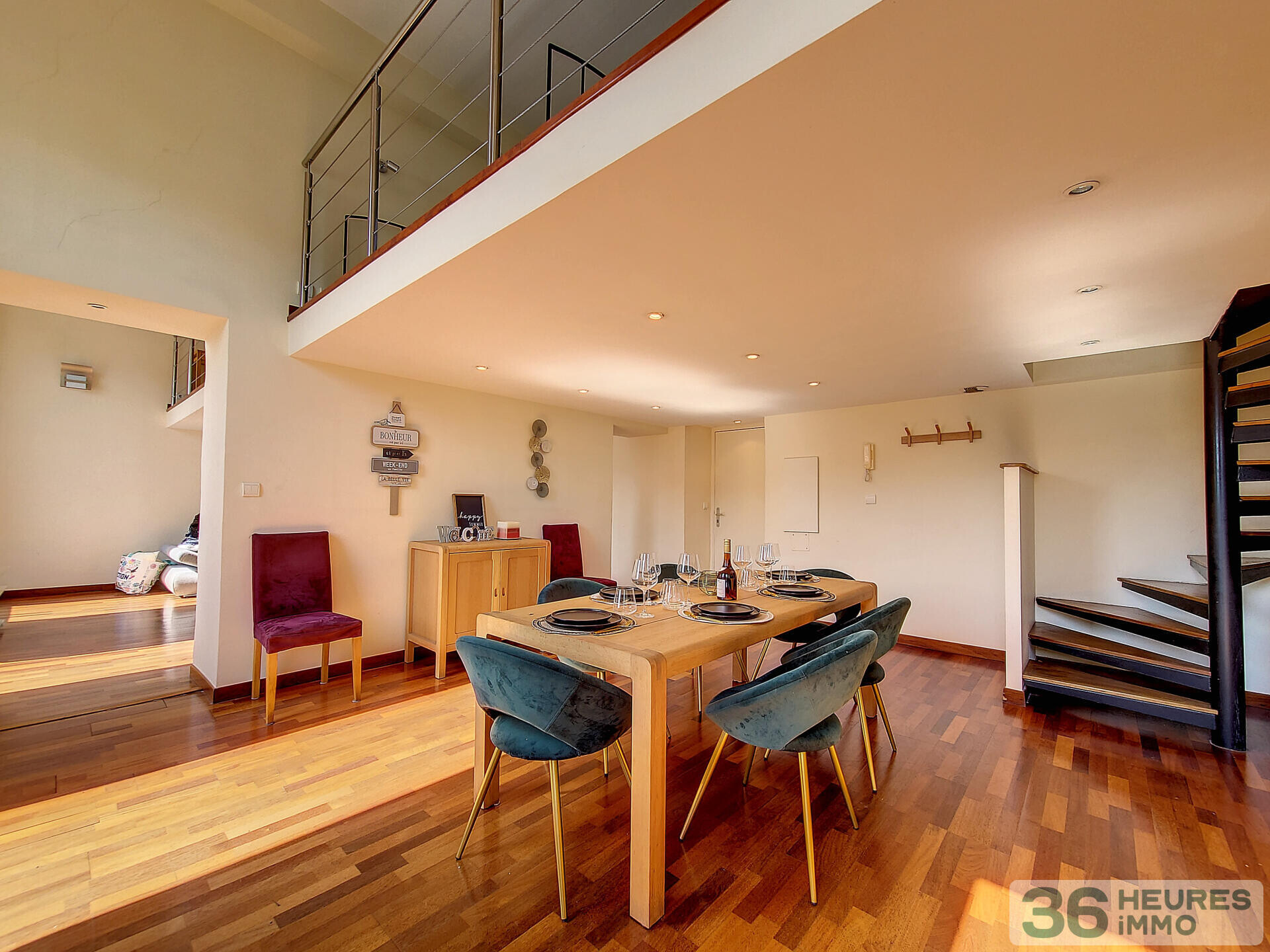 Bijou en 1ère ligne du port de Nice