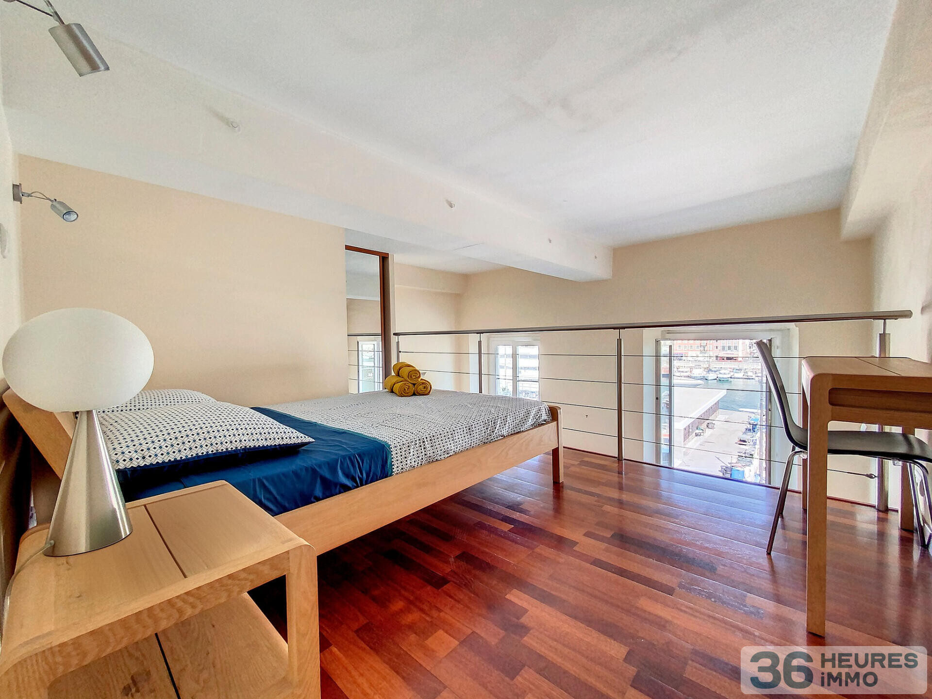 Bijou en 1ère ligne du port de Nice