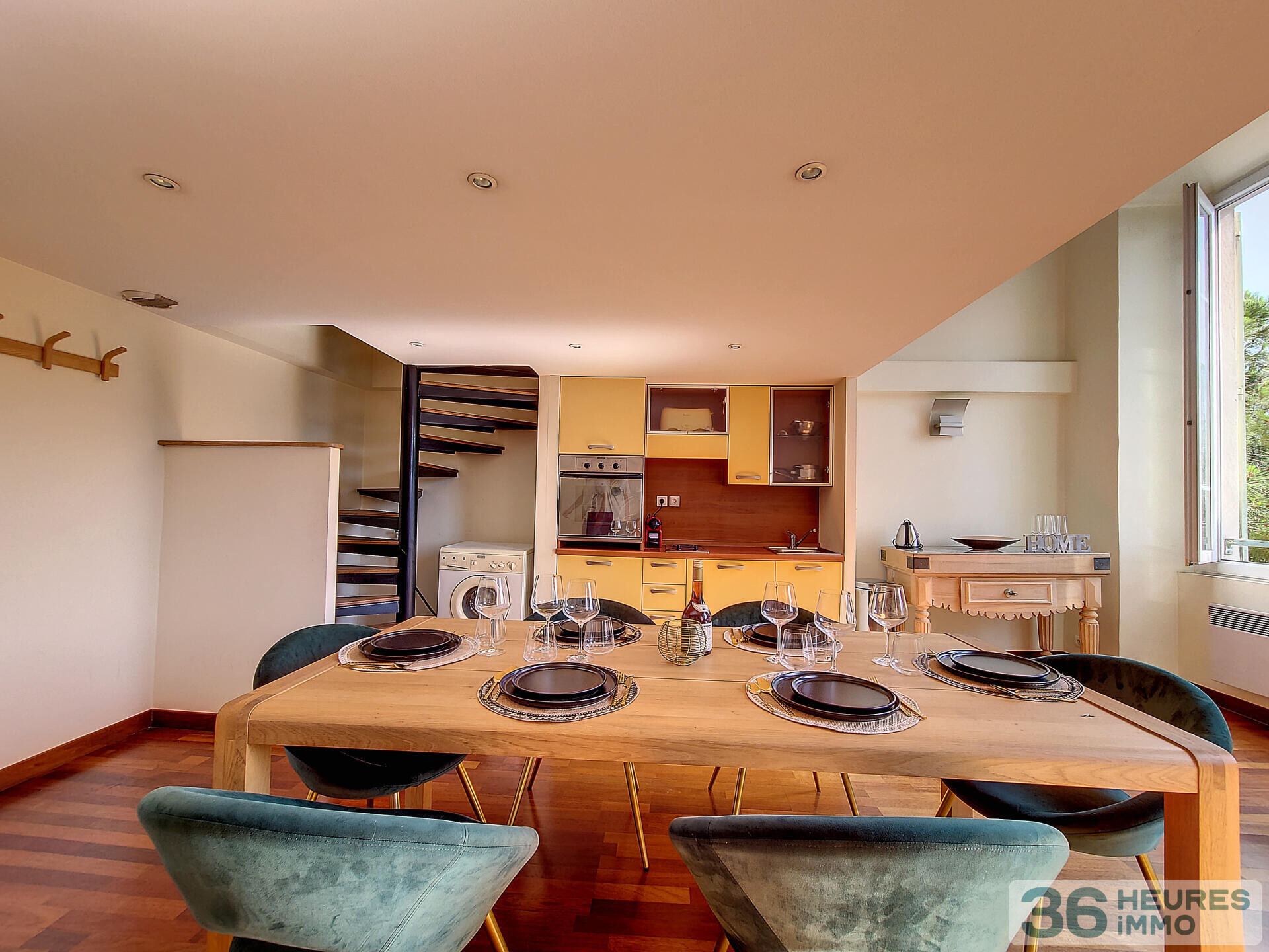 Bijou en 1ère ligne du port de Nice