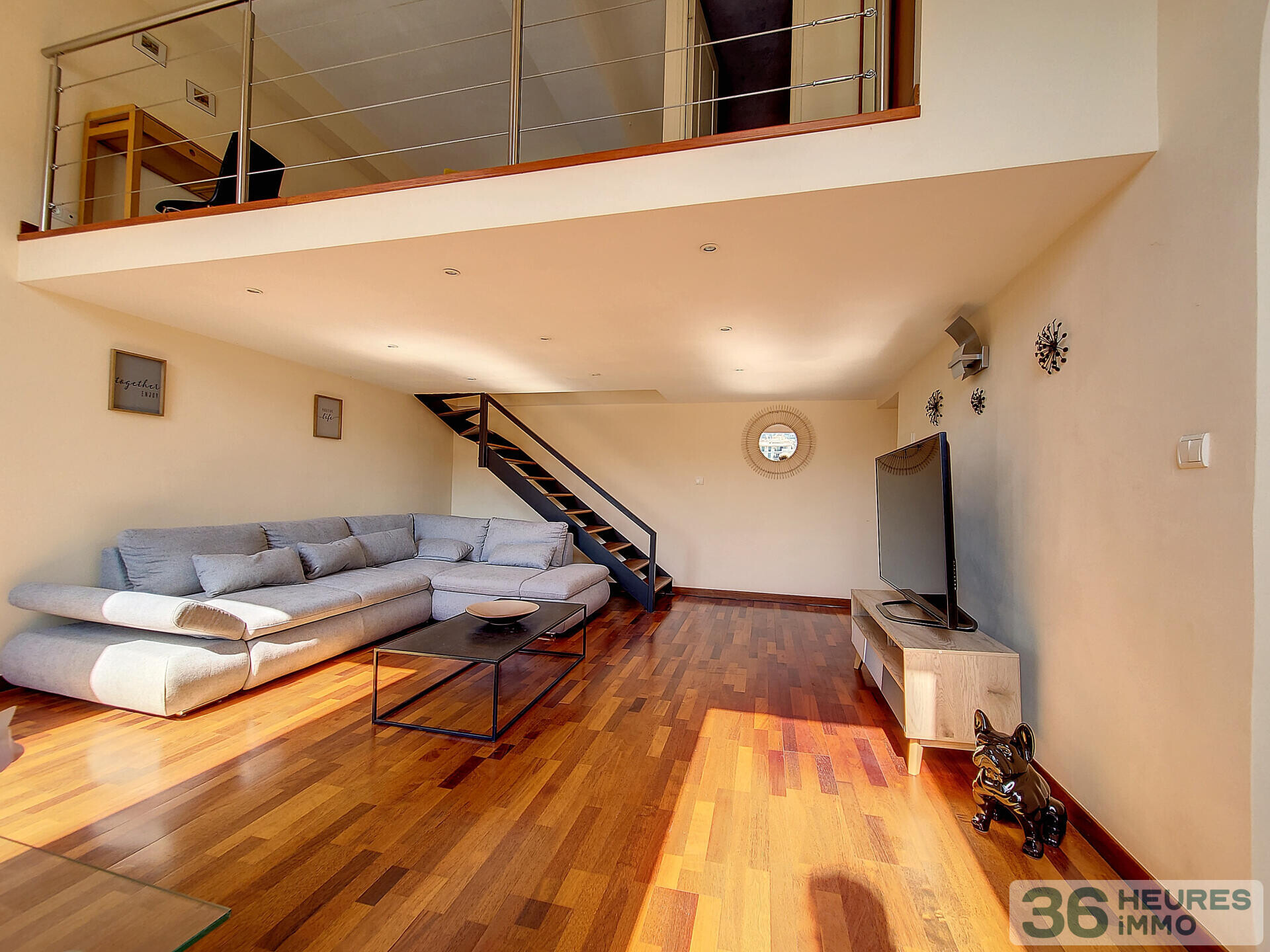 Bijou en 1ère ligne du port de Nice