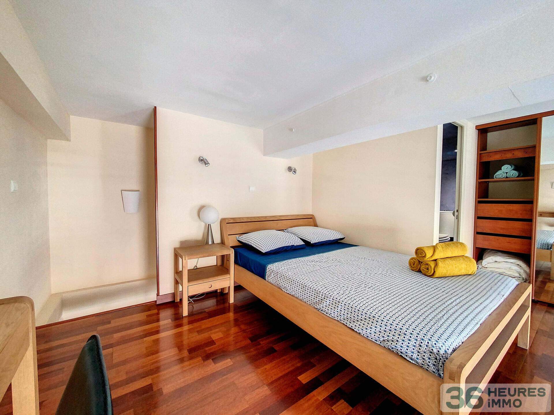 Bijou en 1ère ligne du port de Nice