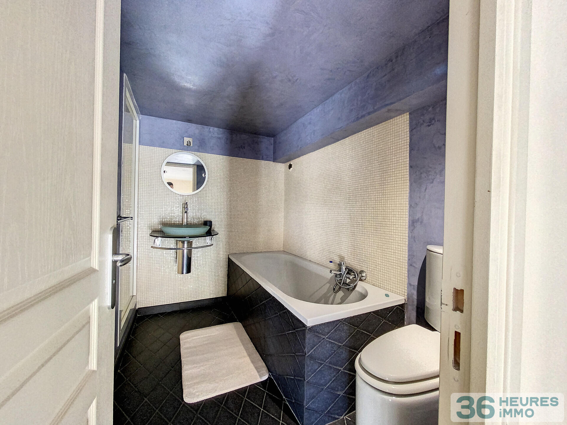 Bijou en 1ère ligne du port de Nice