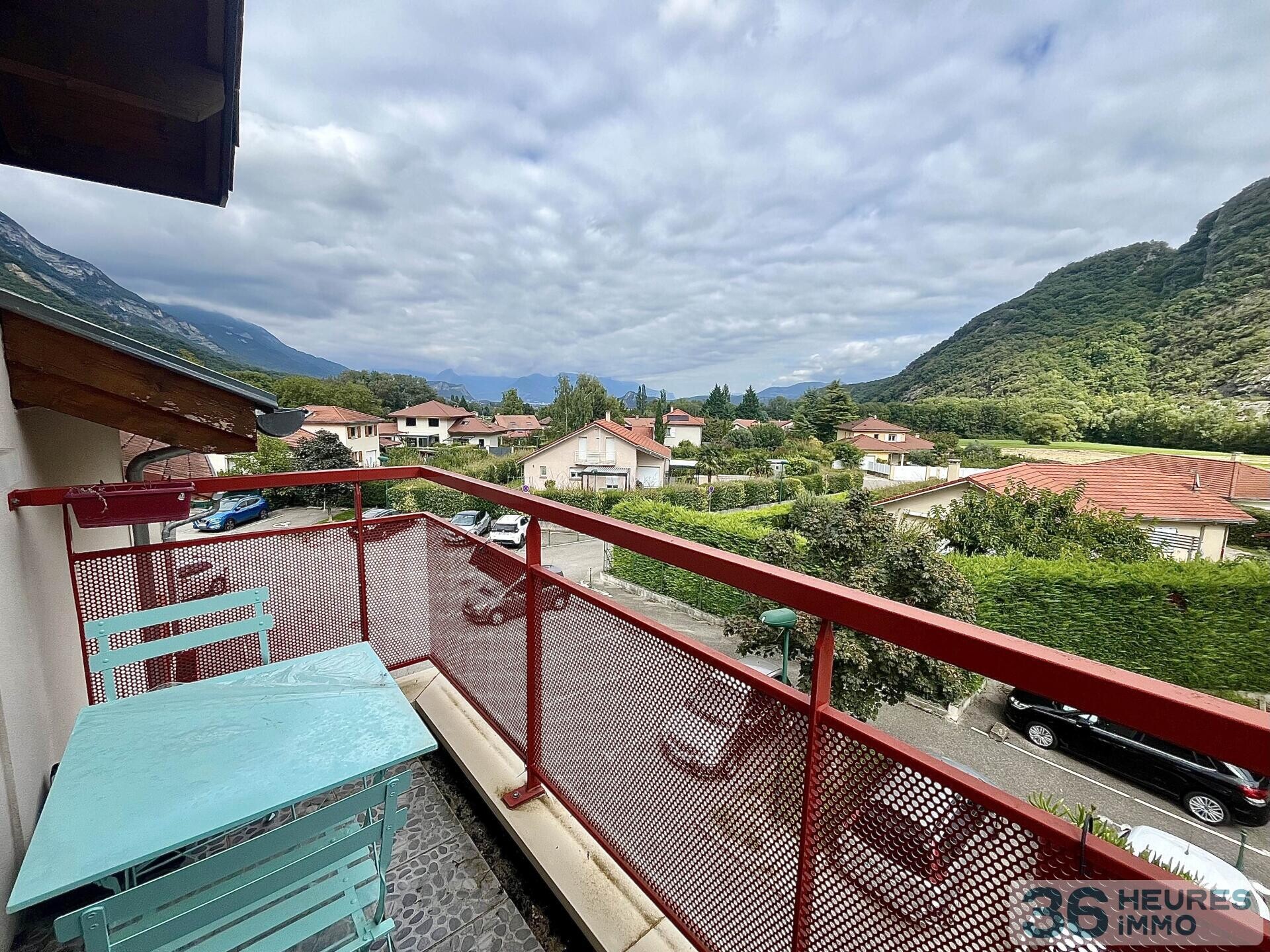 Appartement T1 Bis dernier étage - meublé