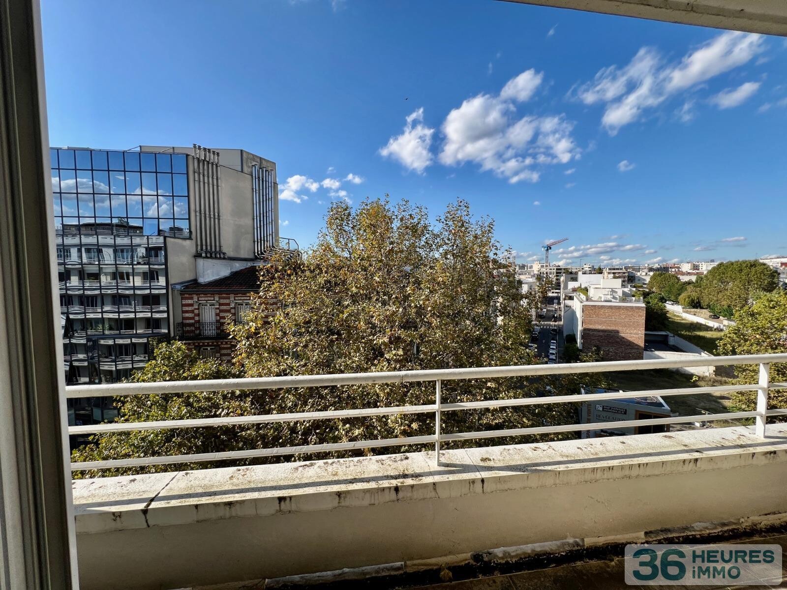 Appartement de 3 pièces avec grand balcon de 12 m² et vue dégagée