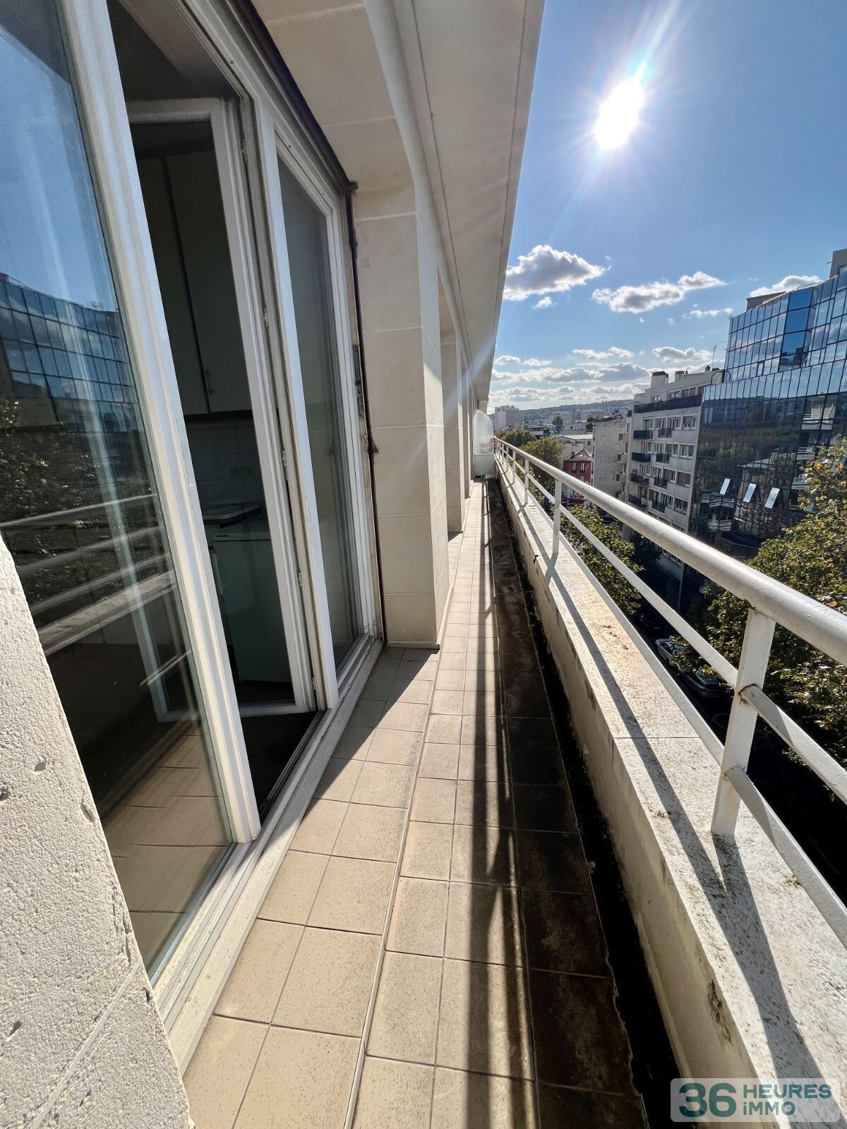 Appartement de 3 pièces avec grand balcon de 12 m² et vue dégagée