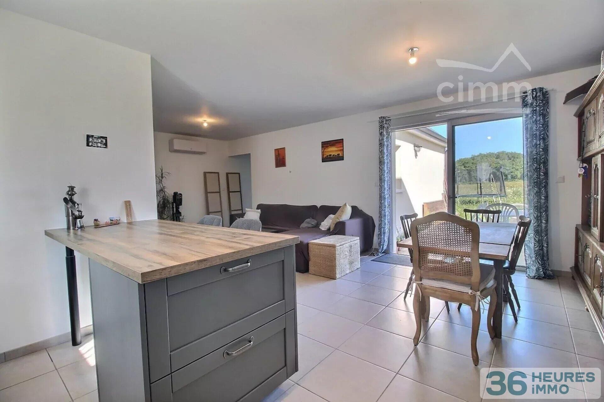 A Villaines les Rochers maison récente de 2023 – 101m² - 4 chambres- garage – jardin de 900m² env.