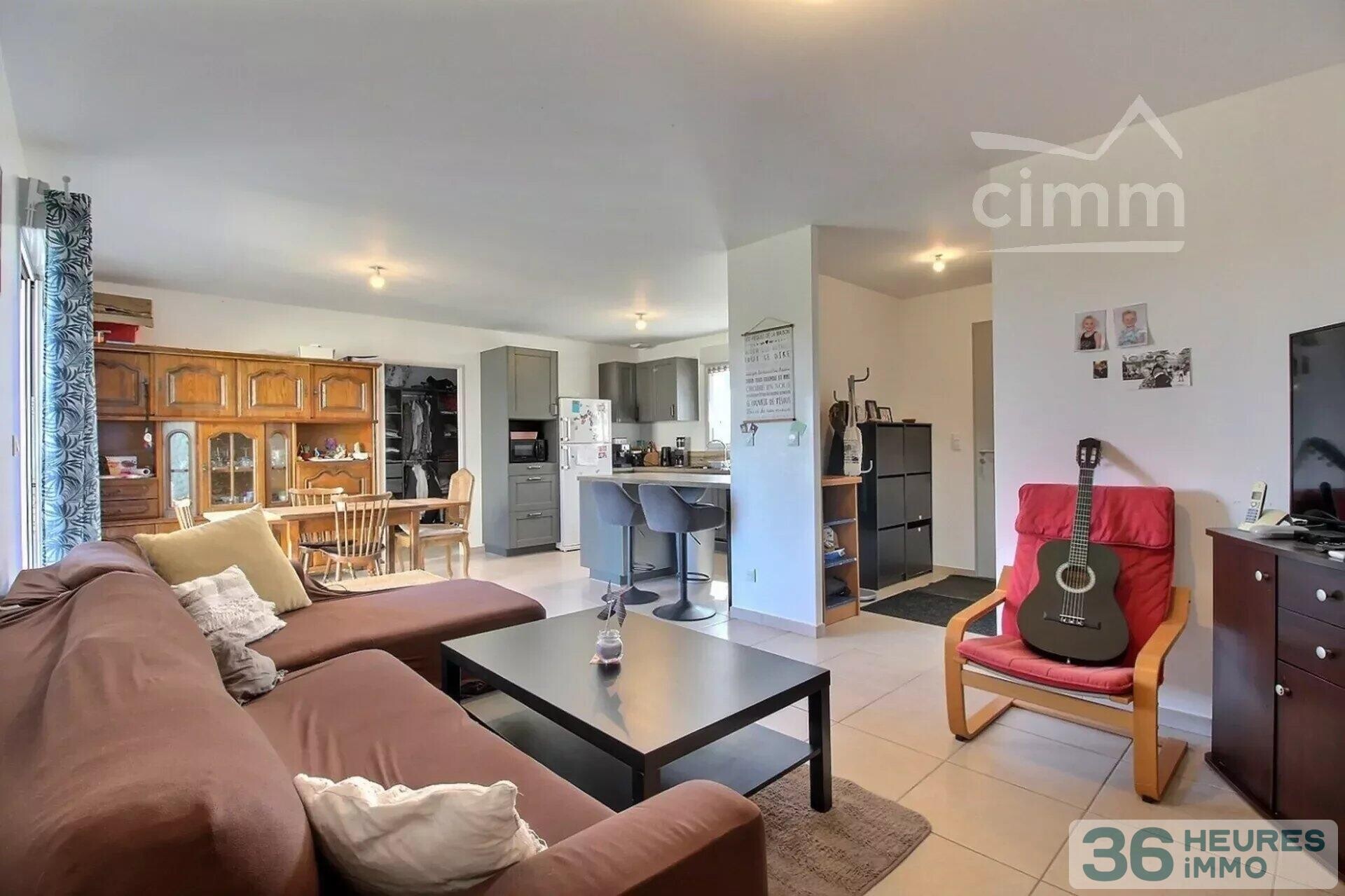 A Villaines les Rochers maison récente de 2023 – 101m² - 4 chambres- garage – jardin de 900m² env.