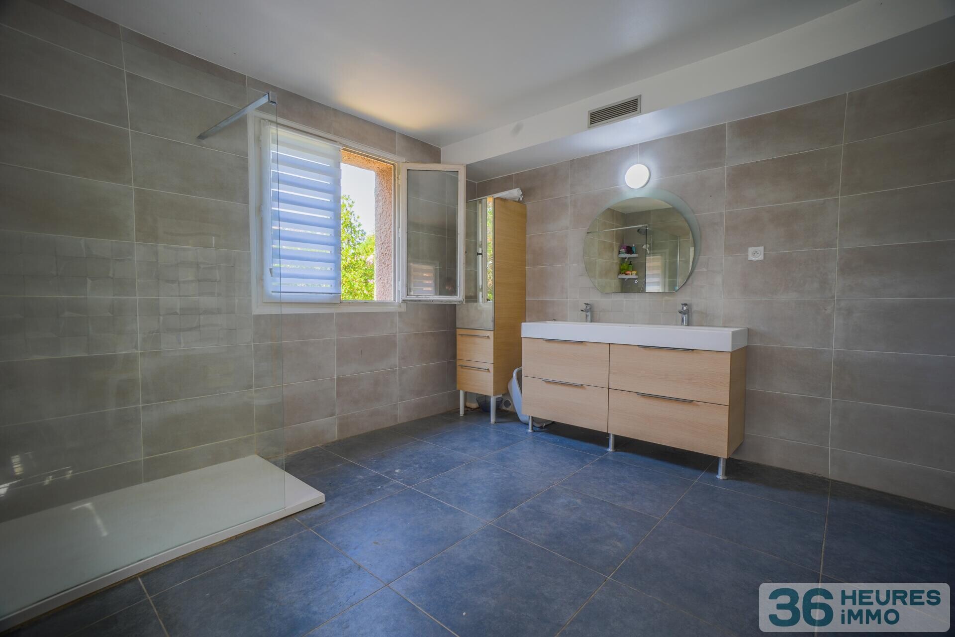 Villa de 417m² à Lattes 