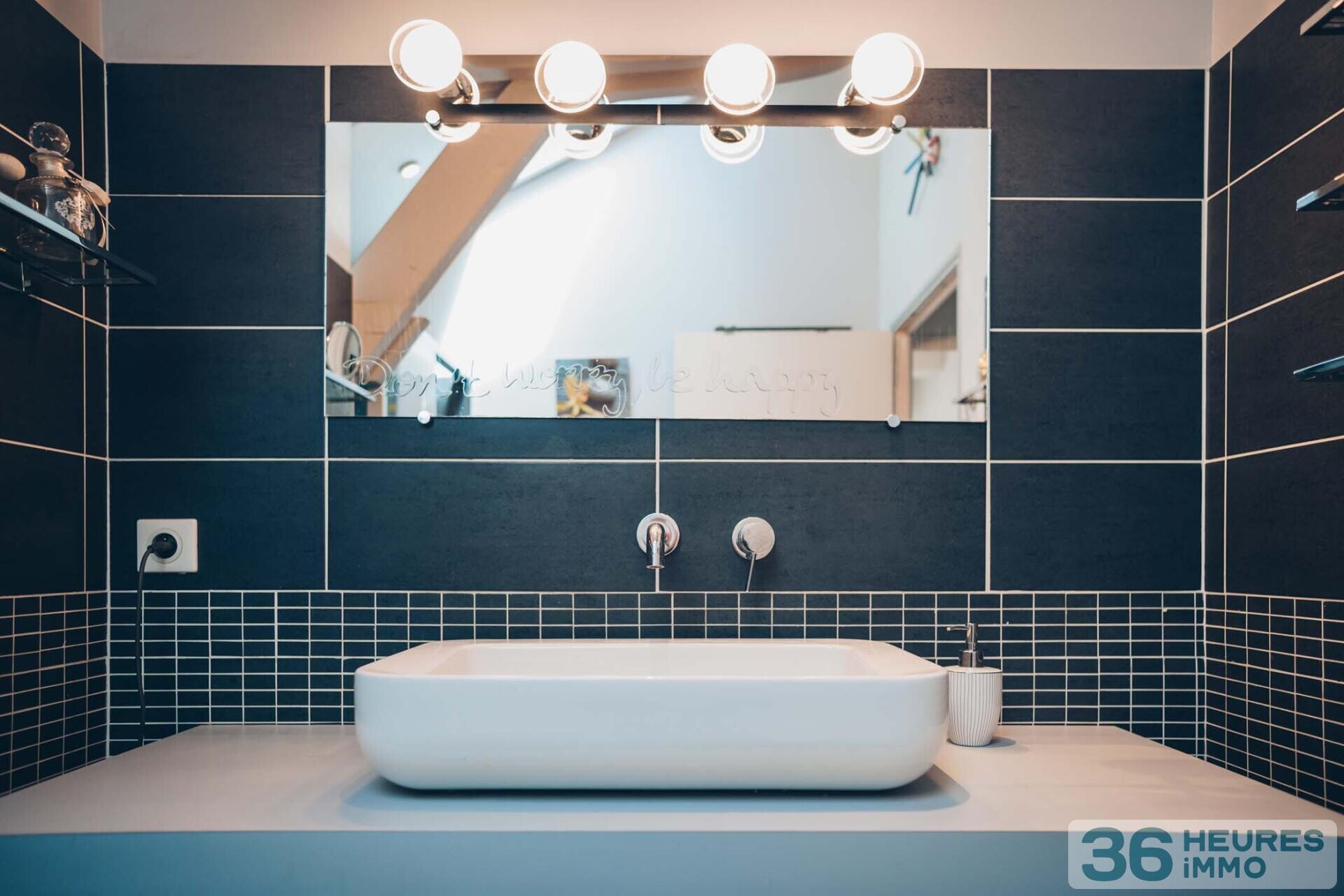 Maison contemporaine 4 chambres esprit LOFT + bureaux indépendants de 70m² en plein coeur de Nantes.