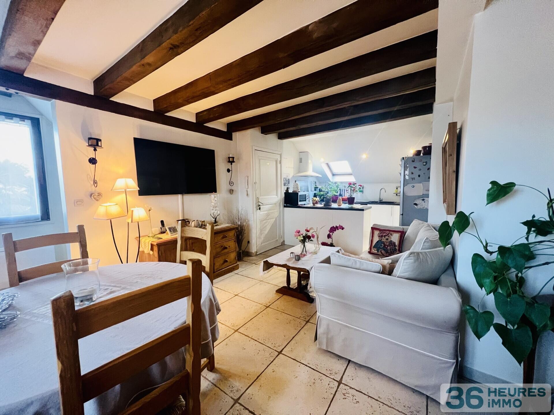 Appartement 3 pièces, avec place de parking et sans charge de co propriété 