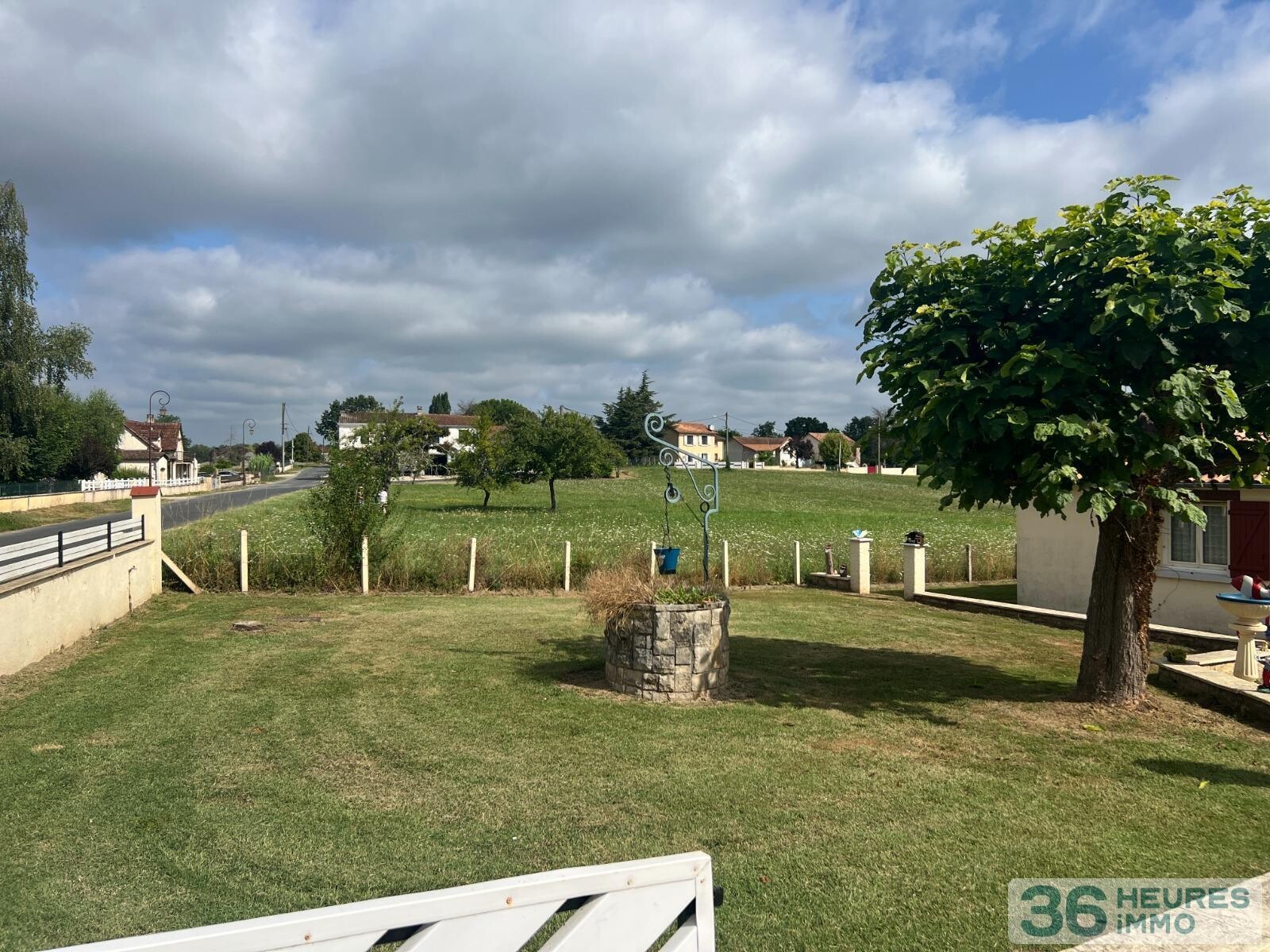 MAISON DE PLAIN PIED AVEC DEPENDANCE