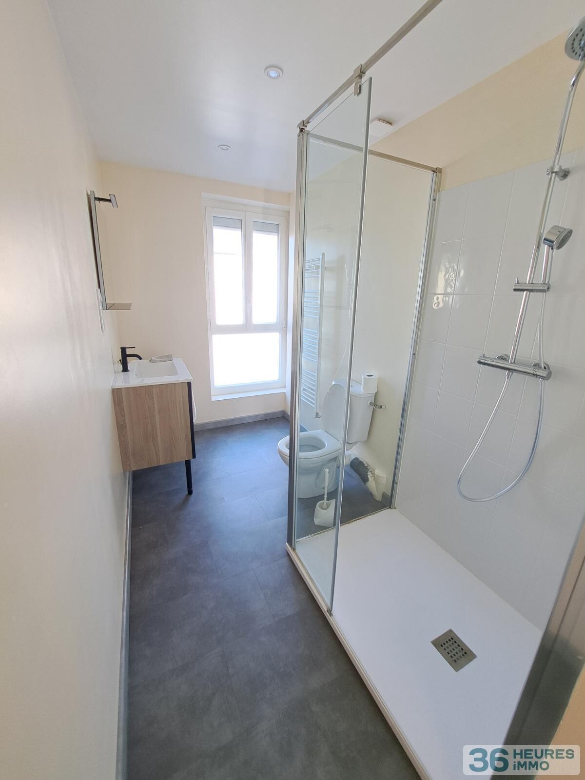 RUE GUILLEMARE - MANCELLE AVEC JARDIN - POSSIBILITE 2 APPARTEMENTS 