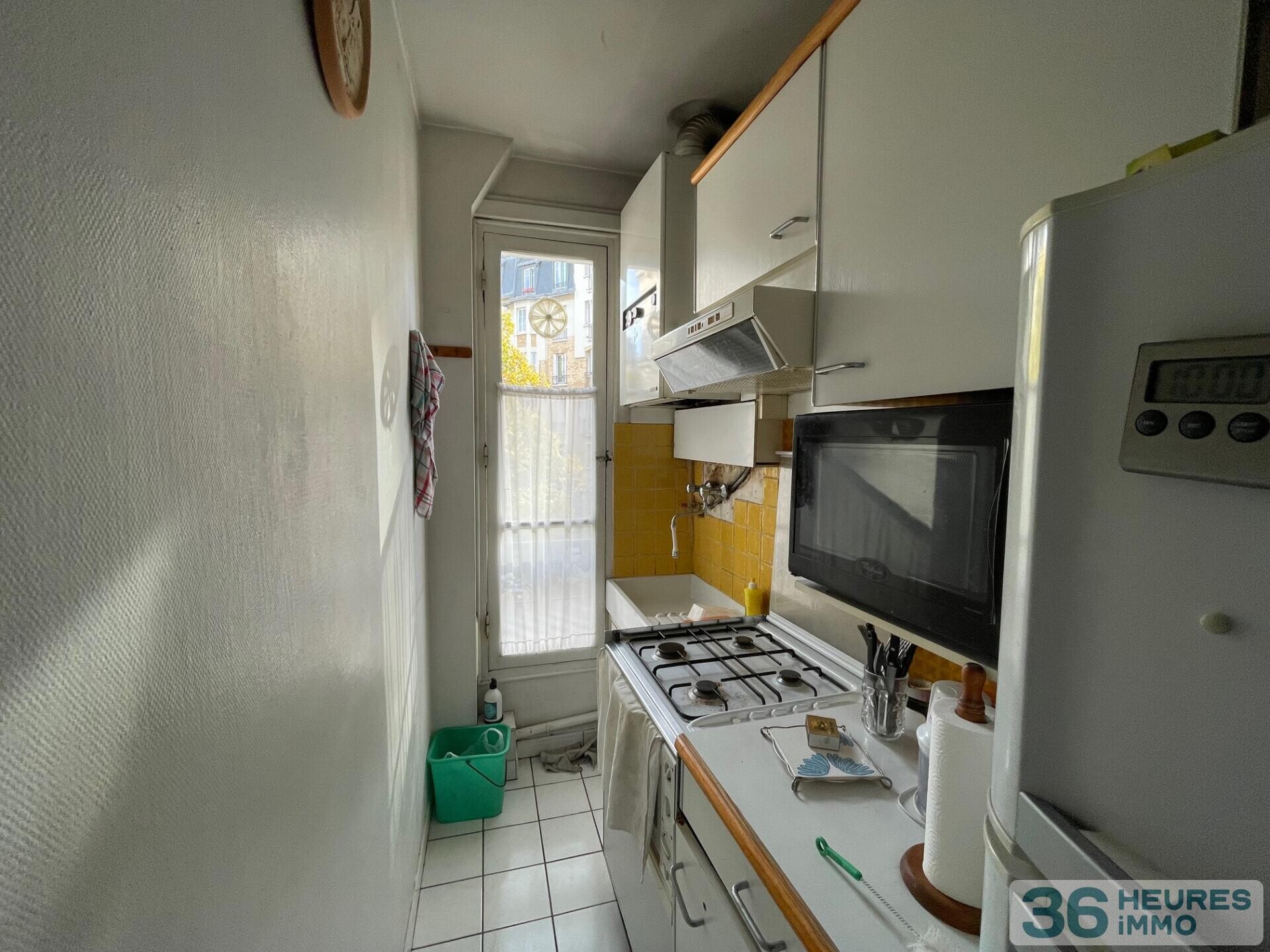 APPARTEMENT 2/3 PIÈCES DE 35M2 + CAVE