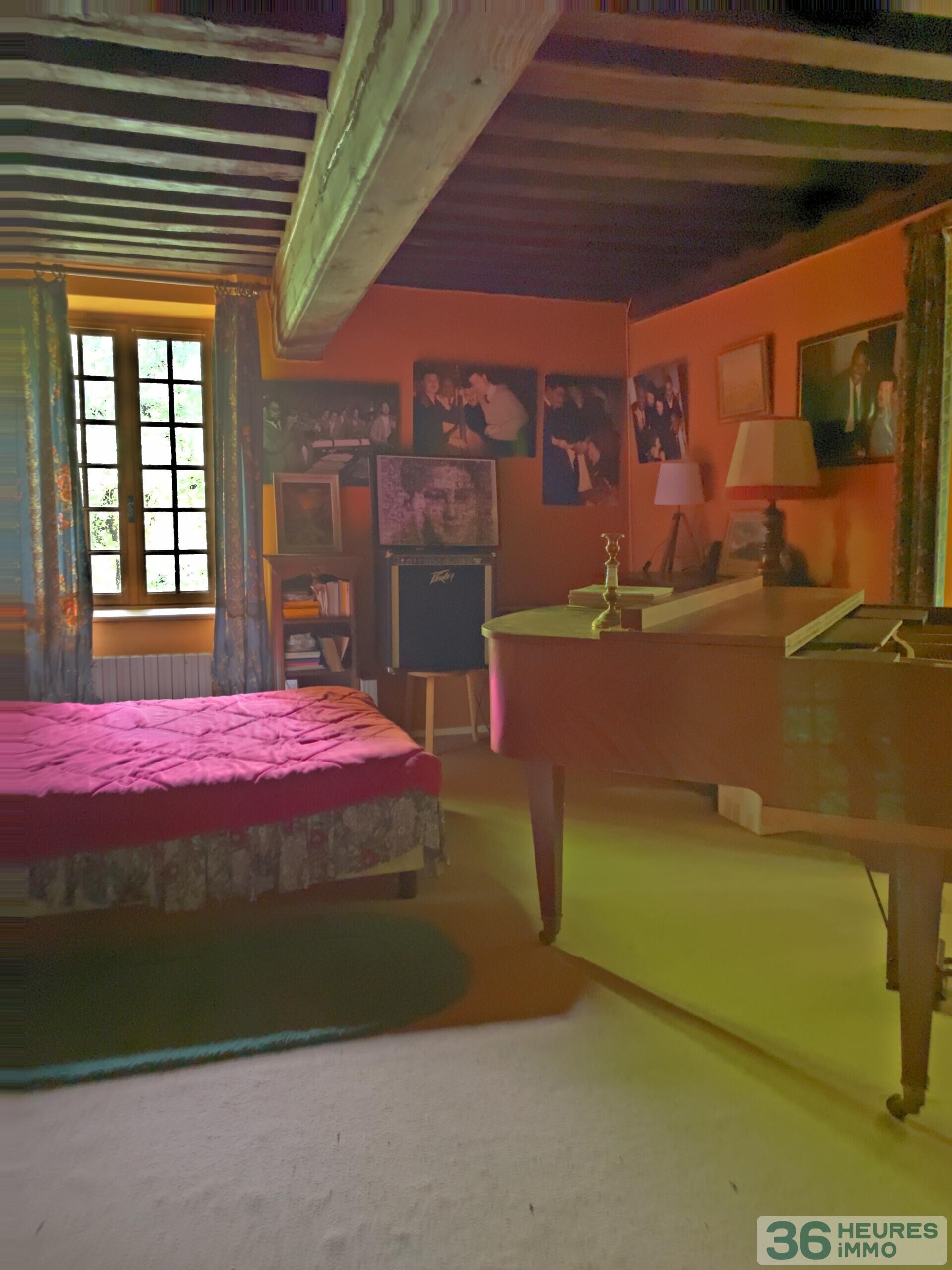 A VENDRE-ANCIEN MOULIN SUR 14HA DE BOIS AVEC ETANG-290 000€ FAI-8 Pieces-193m²-21210 CHAMPEAU-EN-MORVAN