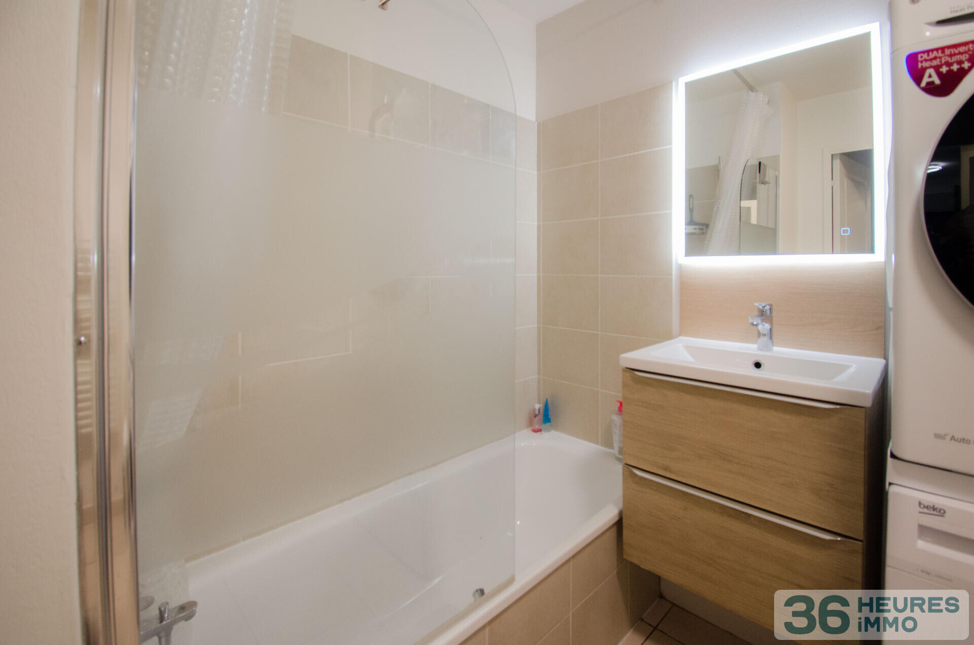 Bel appartement rénové avec terrasse et piscine