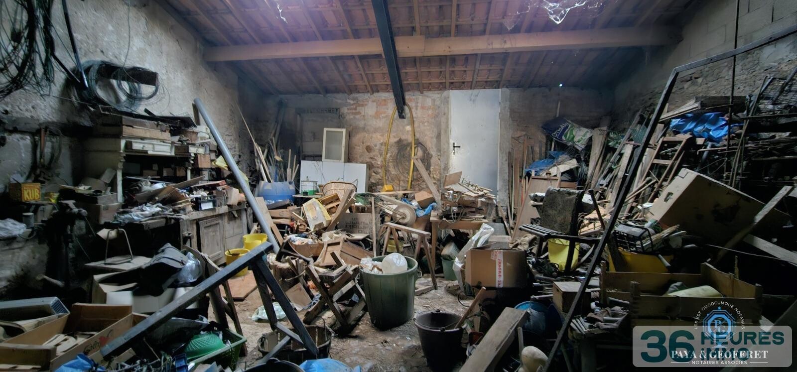 Remise à rénover 227m² à LA ROQUEBRUSSANNE