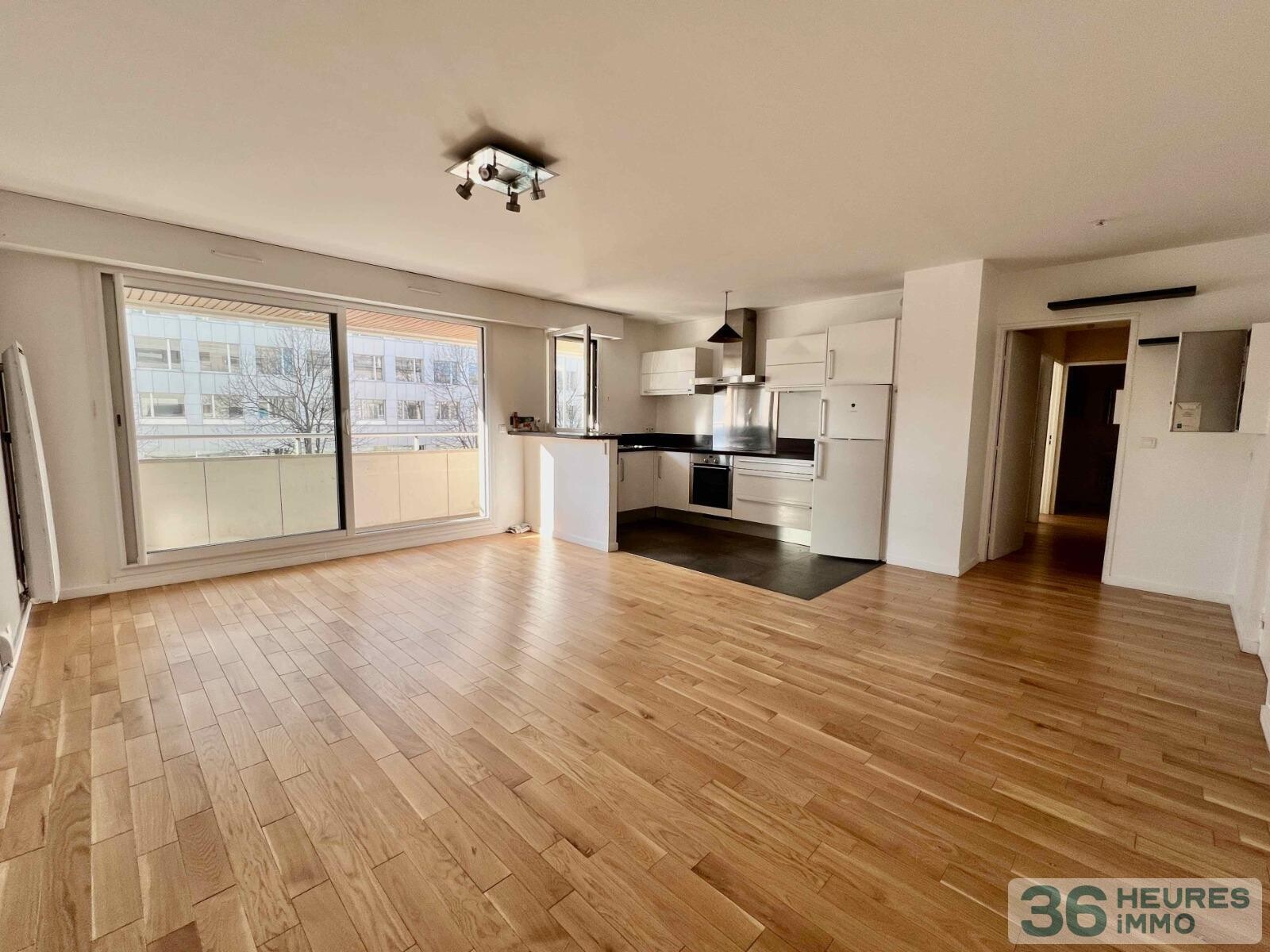 3 PIÈCES AVEC LOGGIA en face du Parc de Bercy