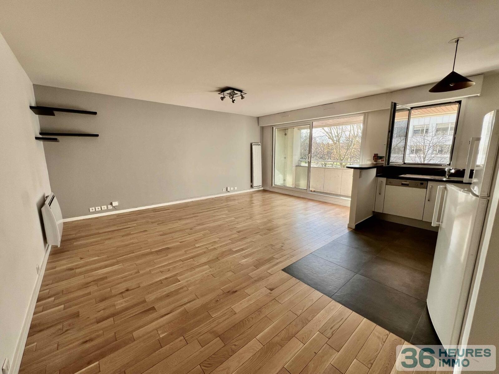 3 PIÈCES AVEC LOGGIA en face du Parc de Bercy