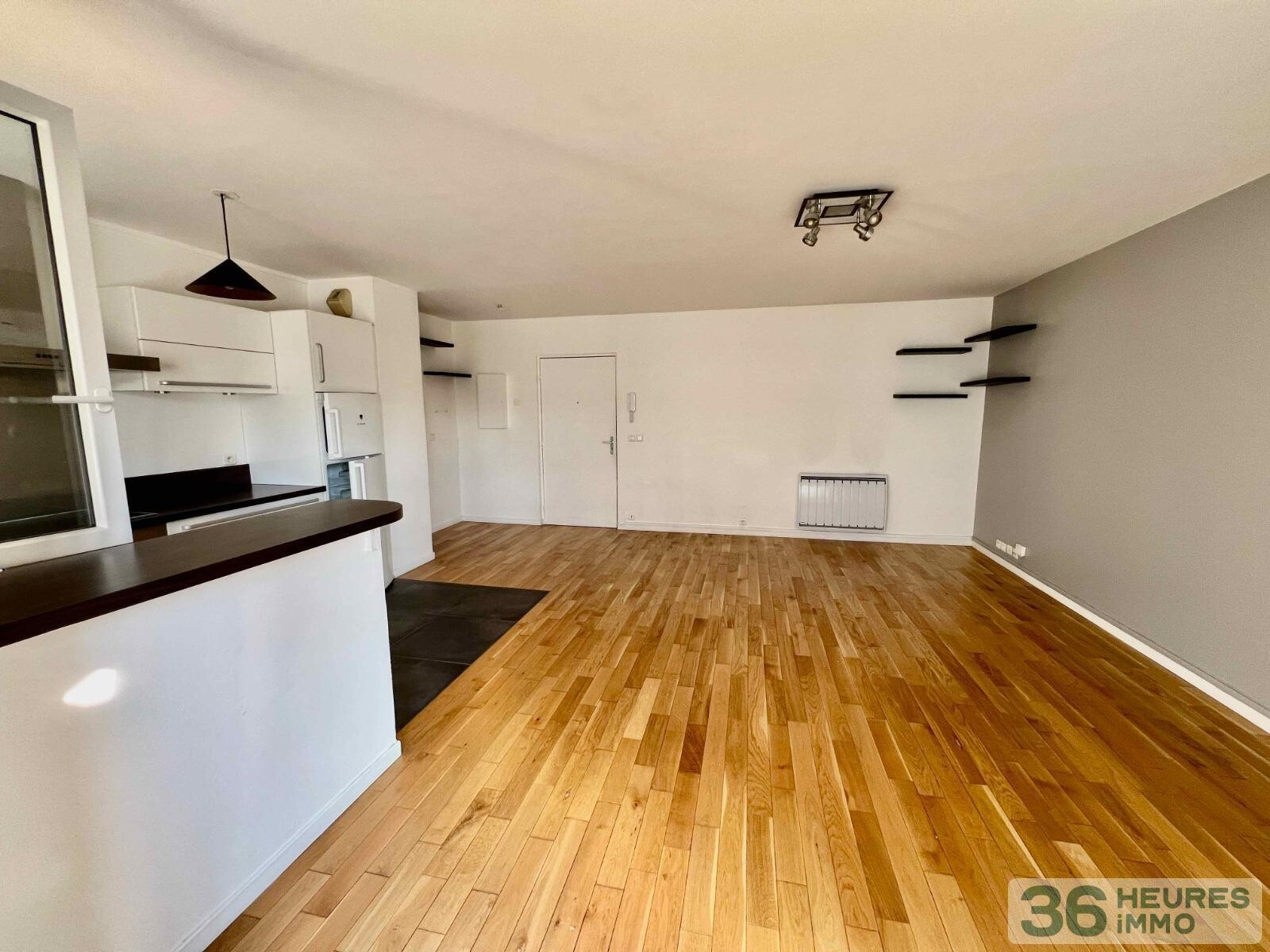 3 PIÈCES AVEC LOGGIA en face du Parc de Bercy