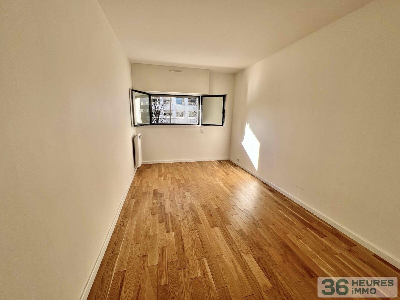 3 PIÈCES AVEC LOGGIA en face du Parc de Bercy