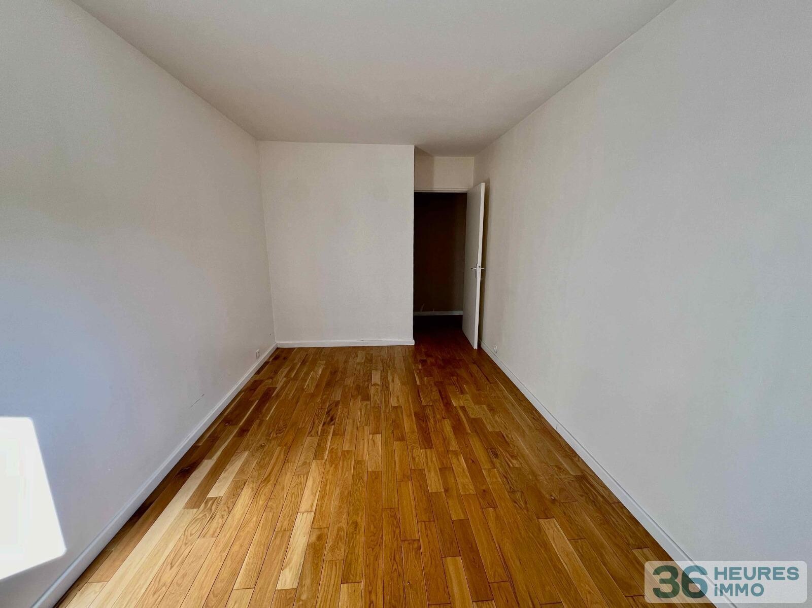 3 PIÈCES AVEC LOGGIA en face du Parc de Bercy