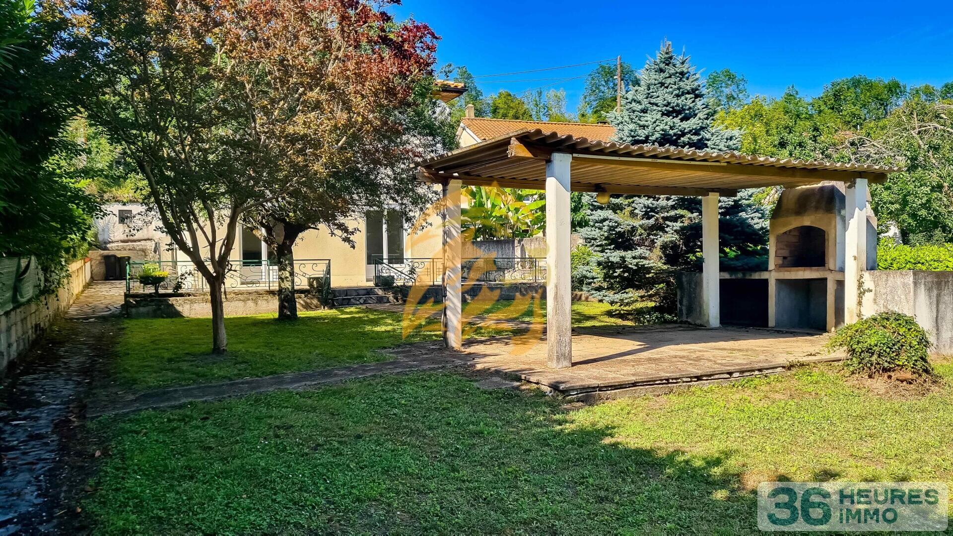 Maison de 125 m2 habitables à Voeuil-et-Giget