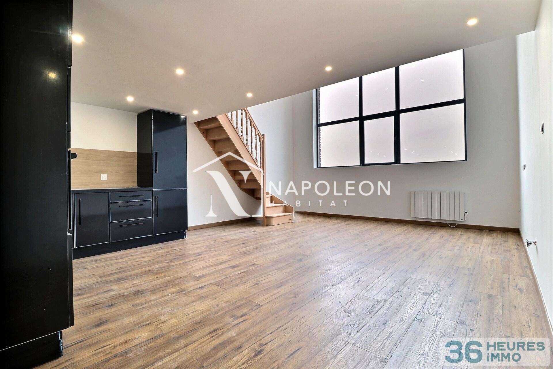 Loft rénové avec terrasse