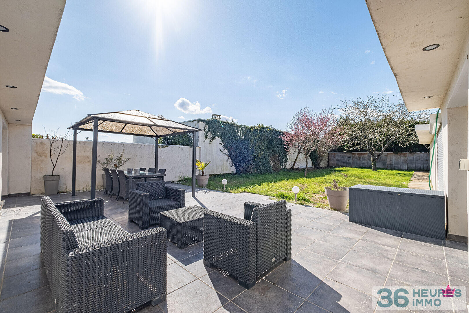 Maison de plain pied 4 pièces, à MEYZIEU GRILLON, terrain de 515m², sans vis à vis.