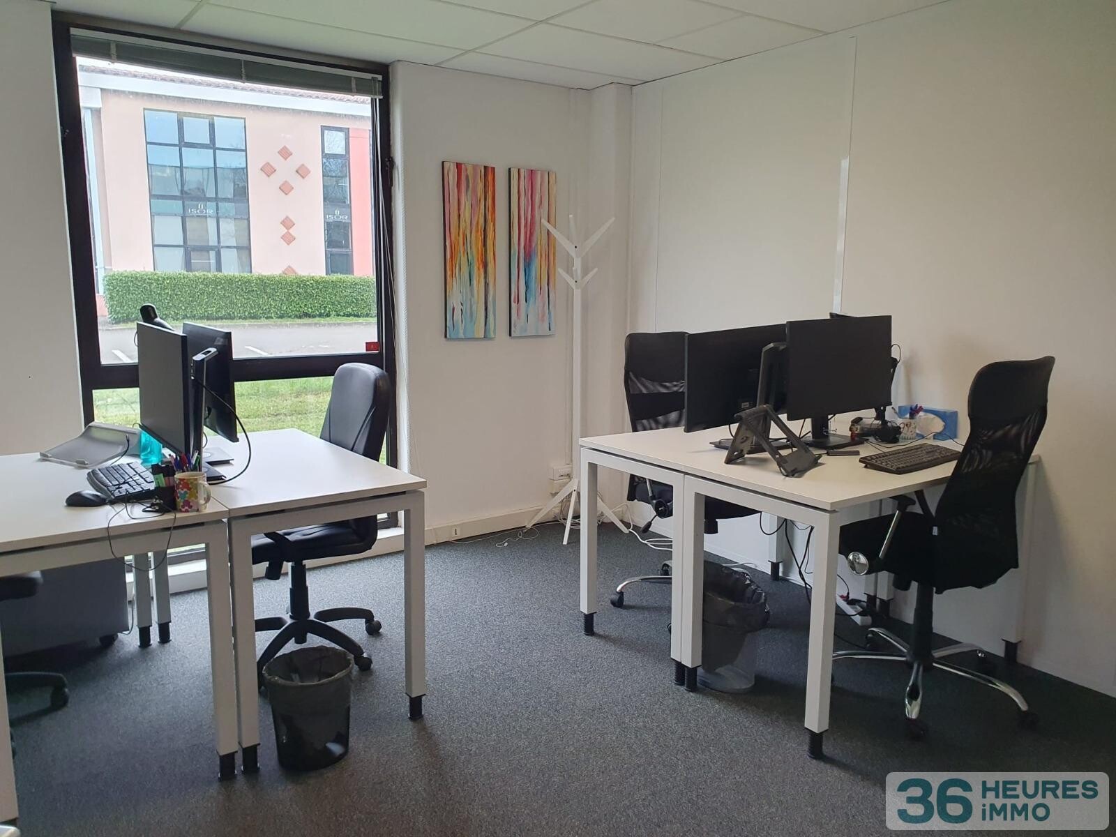 Locaux à usage de bureau 888 m²