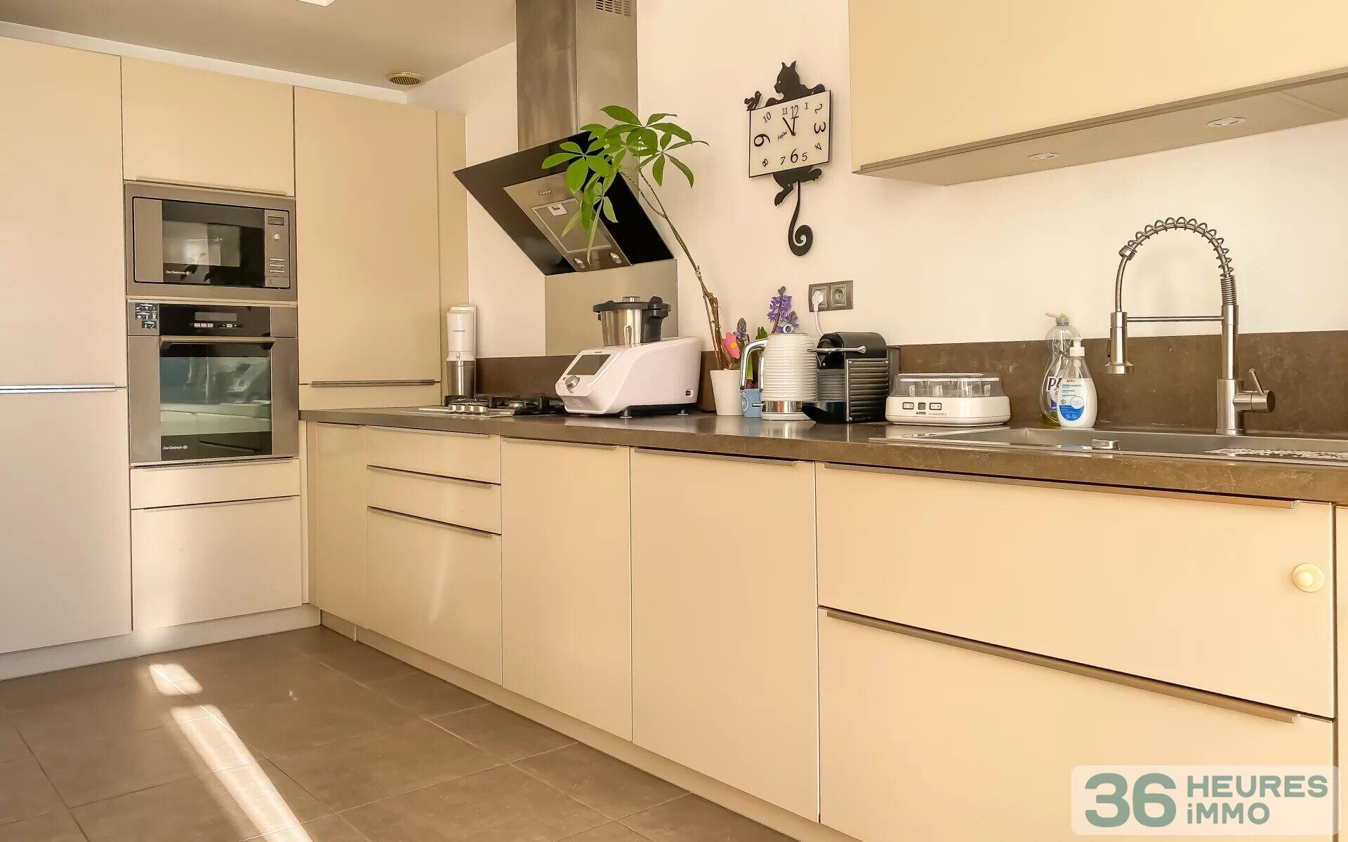 Charmante villa à La Roquette-sur-Siagne