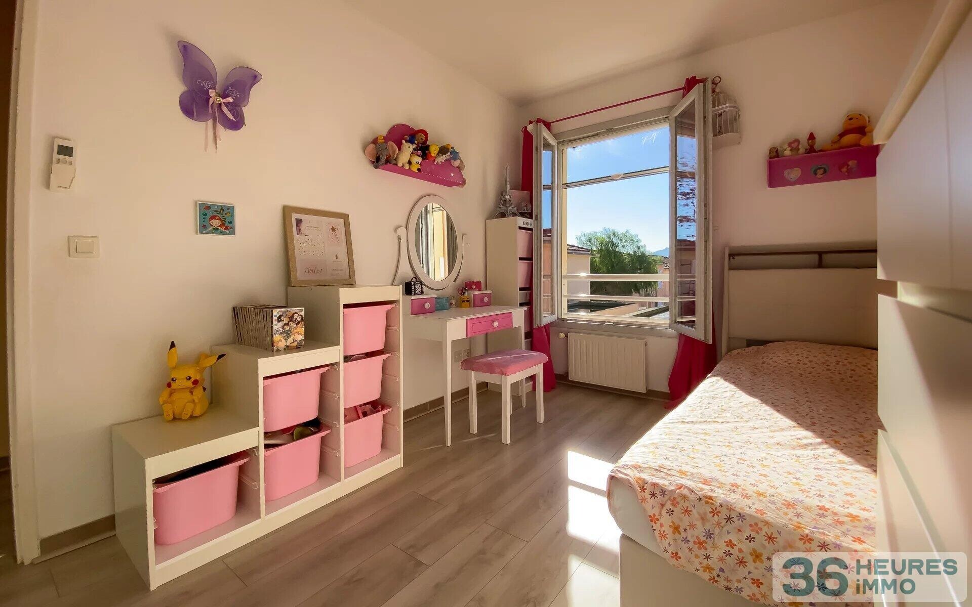 Charmante villa à La Roquette-sur-Siagne