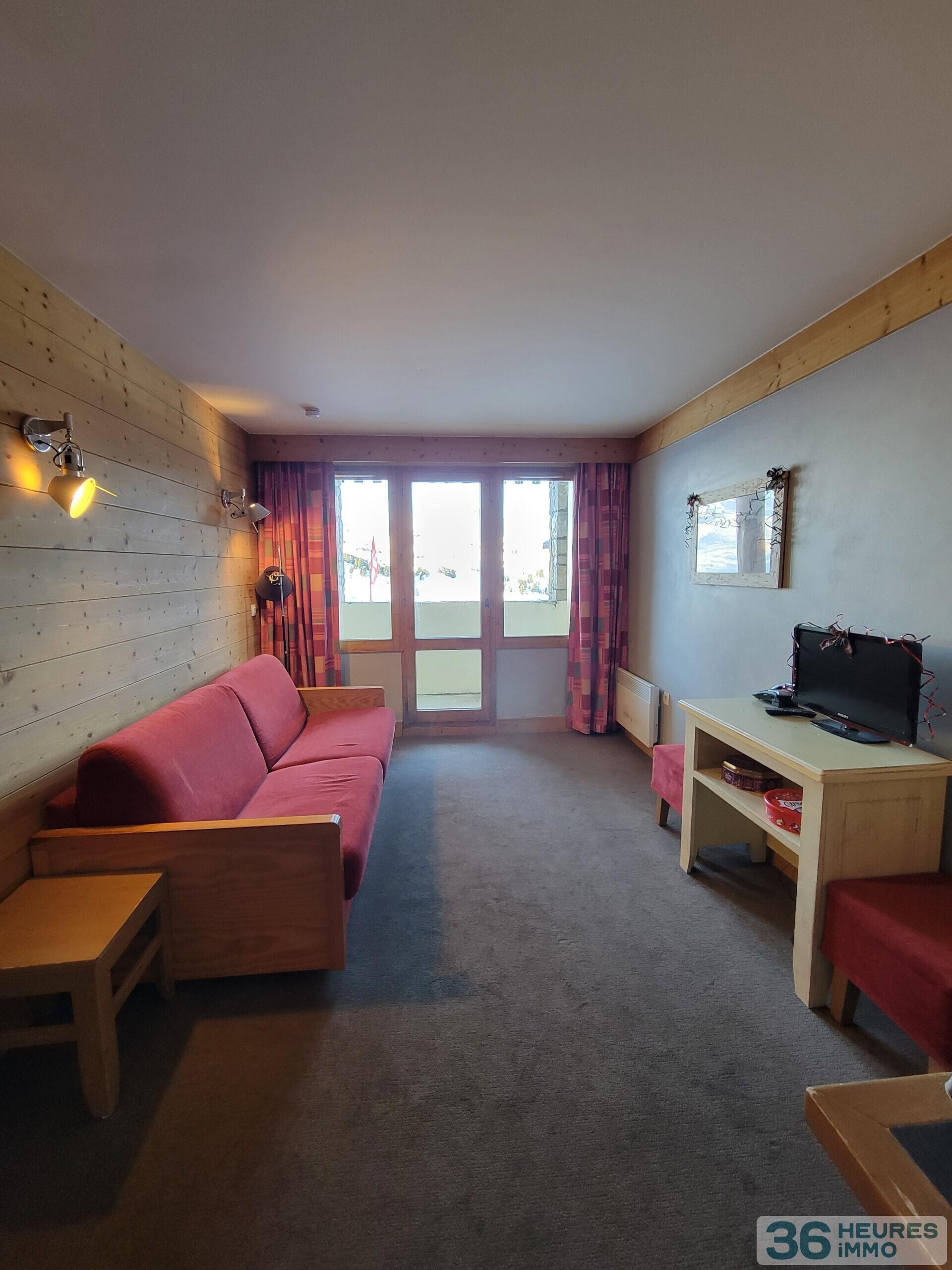 Spacieux appartement avec accès PMR face aux pistes dans une résidence à Belle Plagne haut