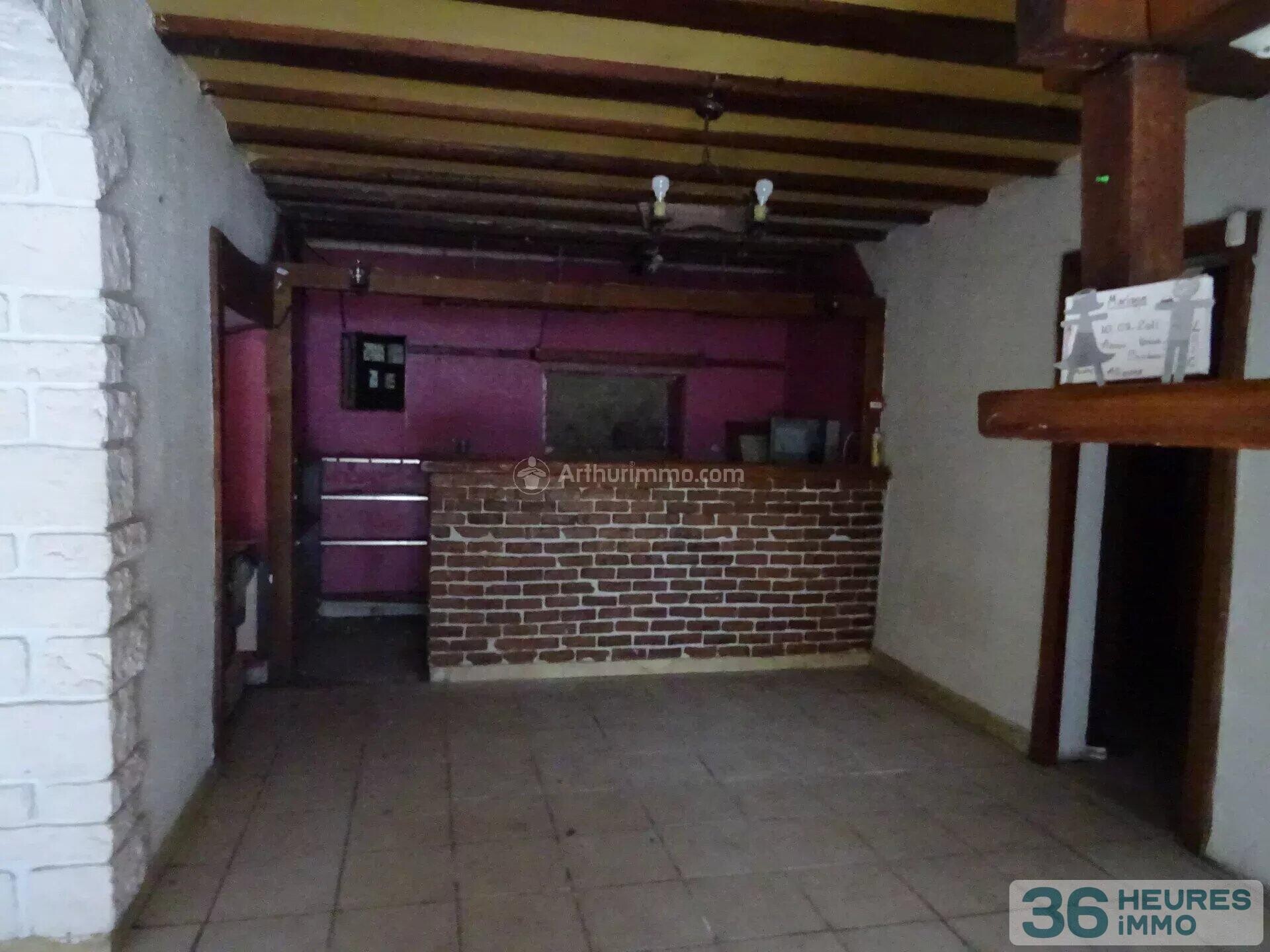 Maison avec commerce