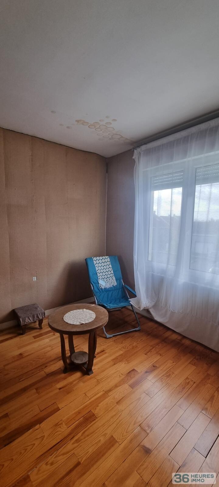 MAISON QUARTIER ISAAC. 