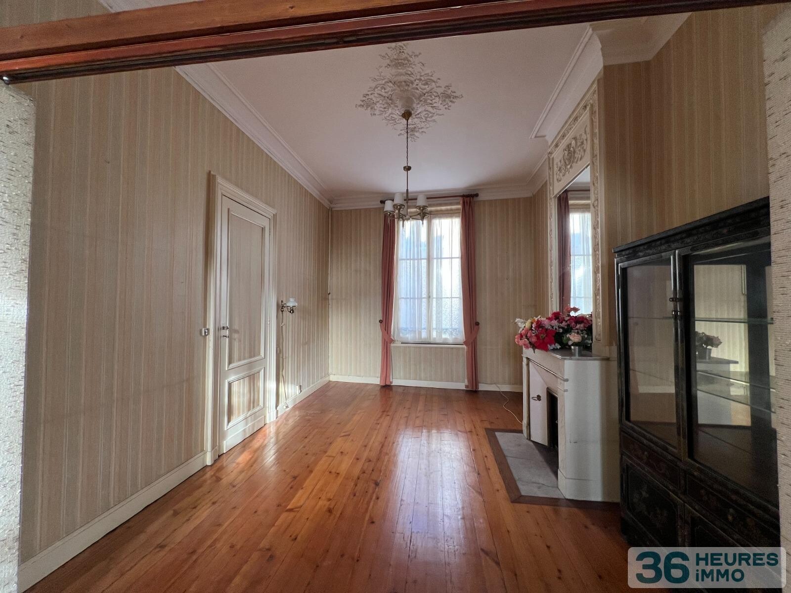 MAISON AVEC JARDIN ET GARAGE